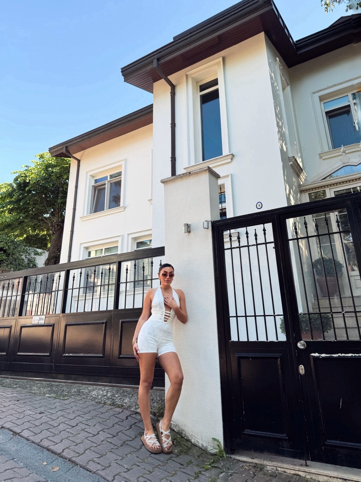 DANTEL DERİ DETAYLI TULUM BEYAZ