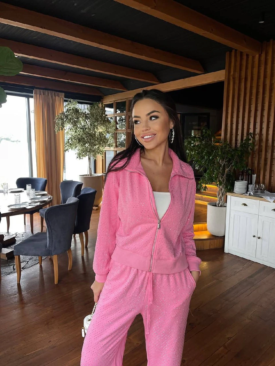 TAŞLI EŞOFMAN TAKIM