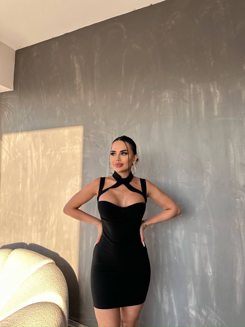 ASKILI MİNİ ELBİSE