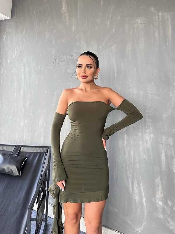 GÜL DETAYLI ELBİSE