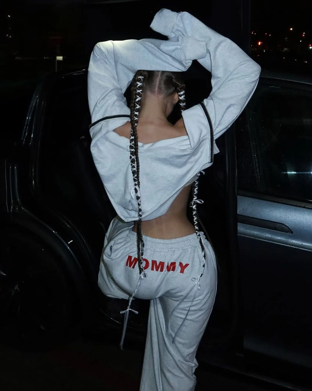 SUGAR MOMMY BASKILI EŞORTMAN TAKIMI