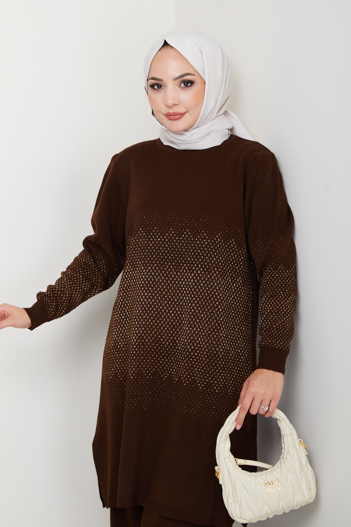 Elegance Simli Dokuma Rahat Kalıp Kadın Tunik ve Pantolon Tesettür Triko Takım