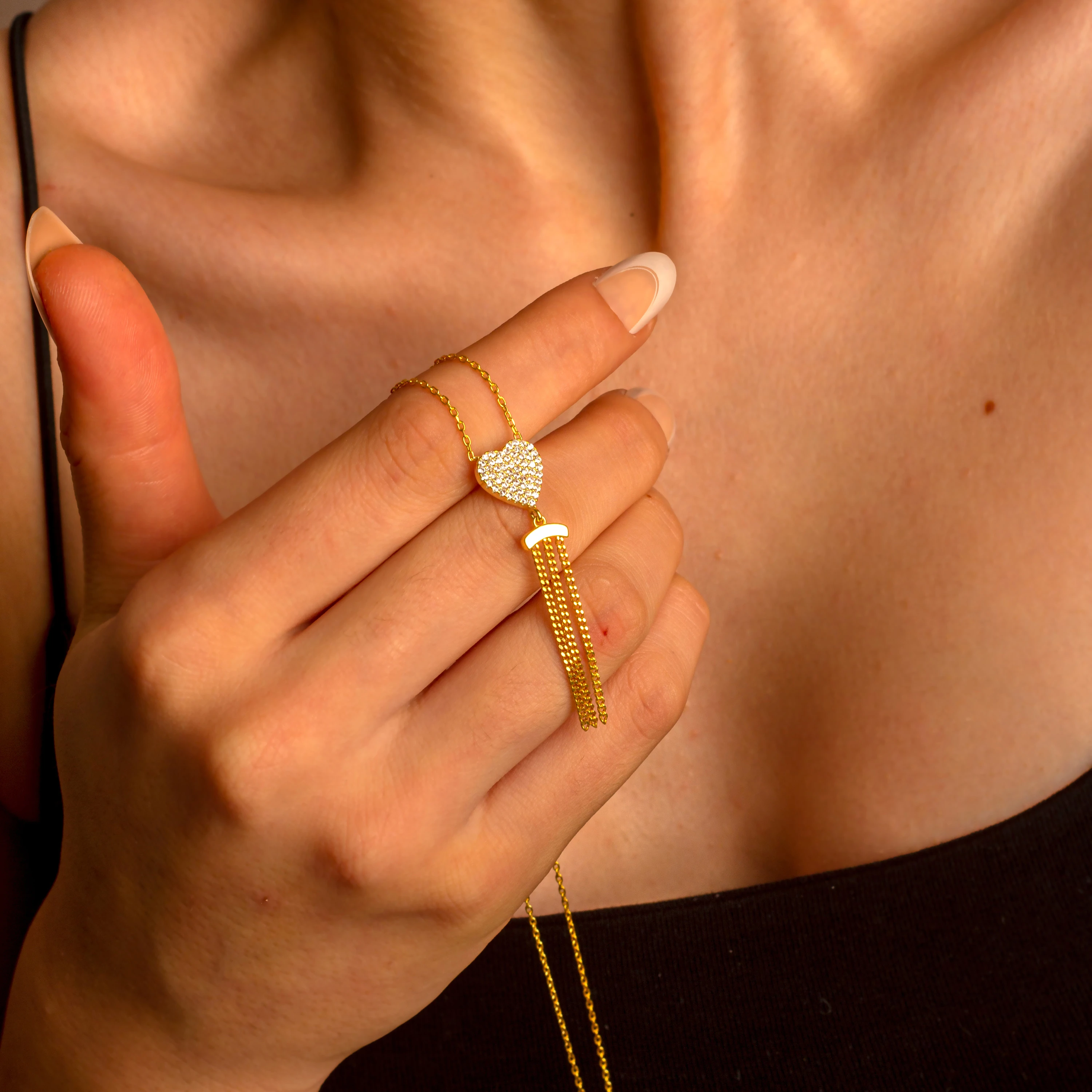 925 Gümüş | Sallantılı Zincirli Taşlı Kalp Kolye