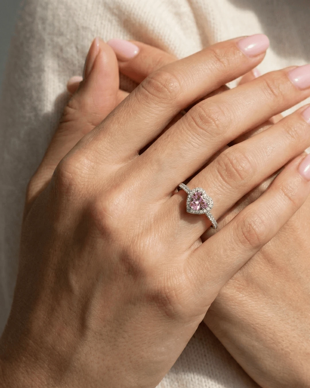 925 Gümüş | Kalpli Taşlı Yüzük