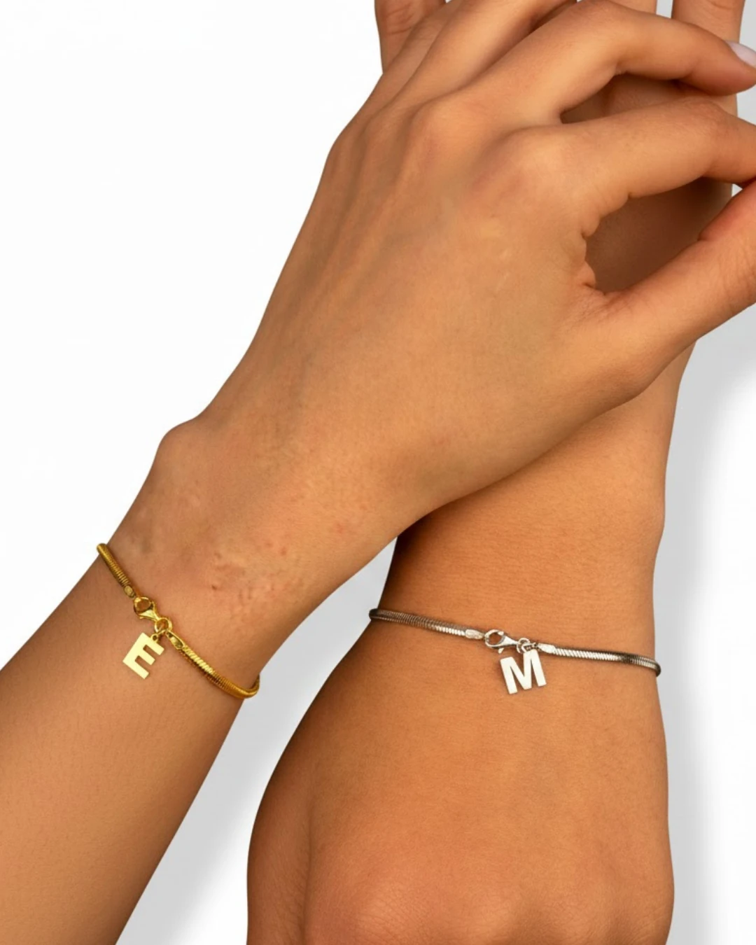 925 Gümüş | Harfli Balık Sırtı Çift Bileklik