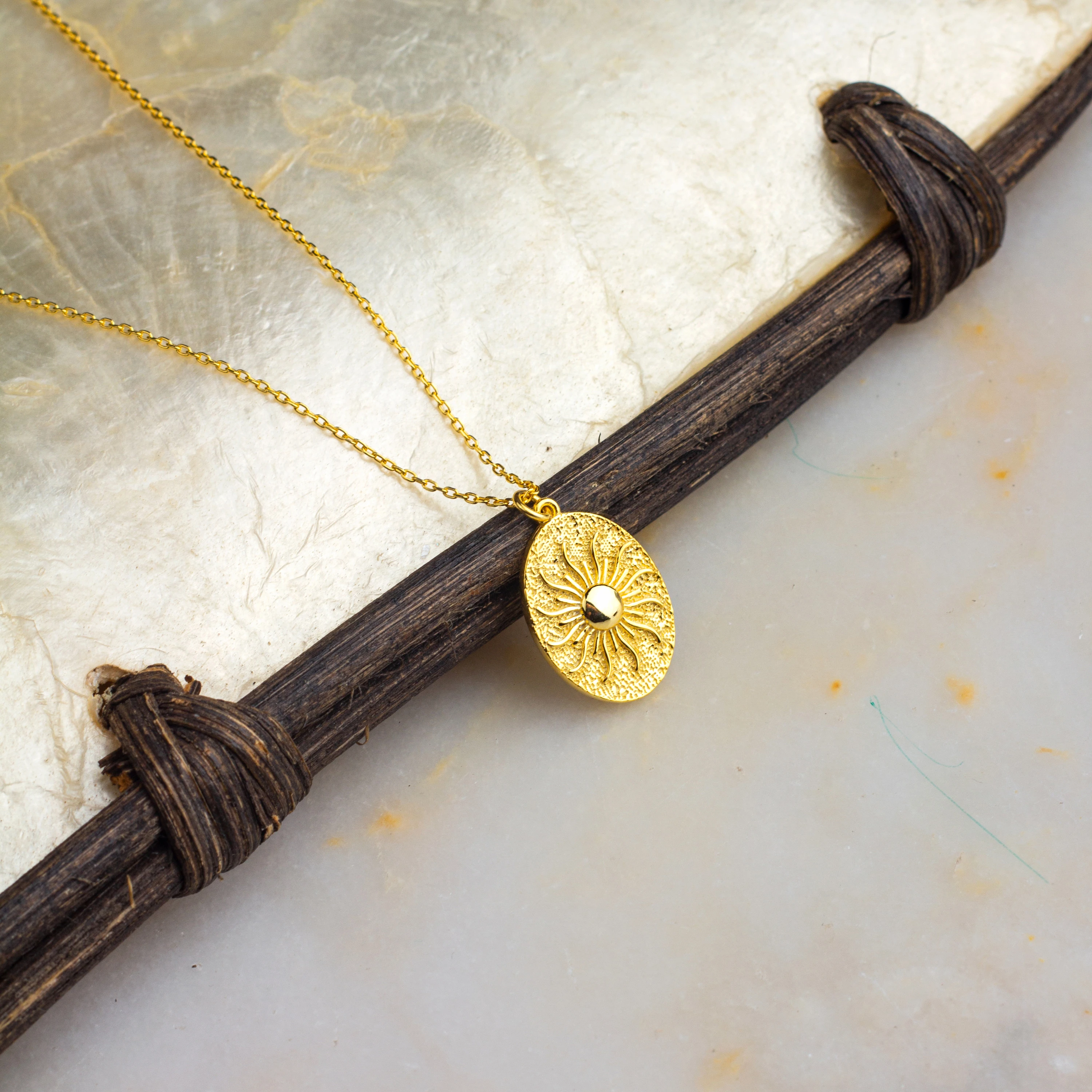 925 Gümüş | Güneş Vintage Madalyon Kolye