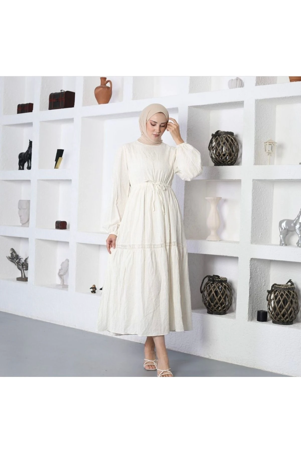 Beyaz Keten Elbise