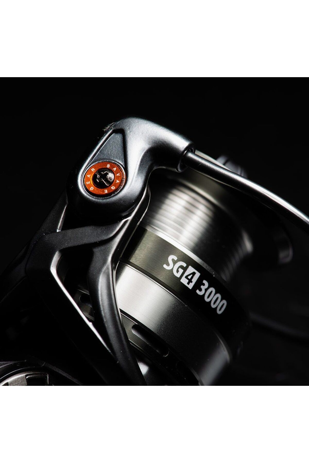 Savage Gear SG4 4000 FD 8+1BB Olta Makinesi