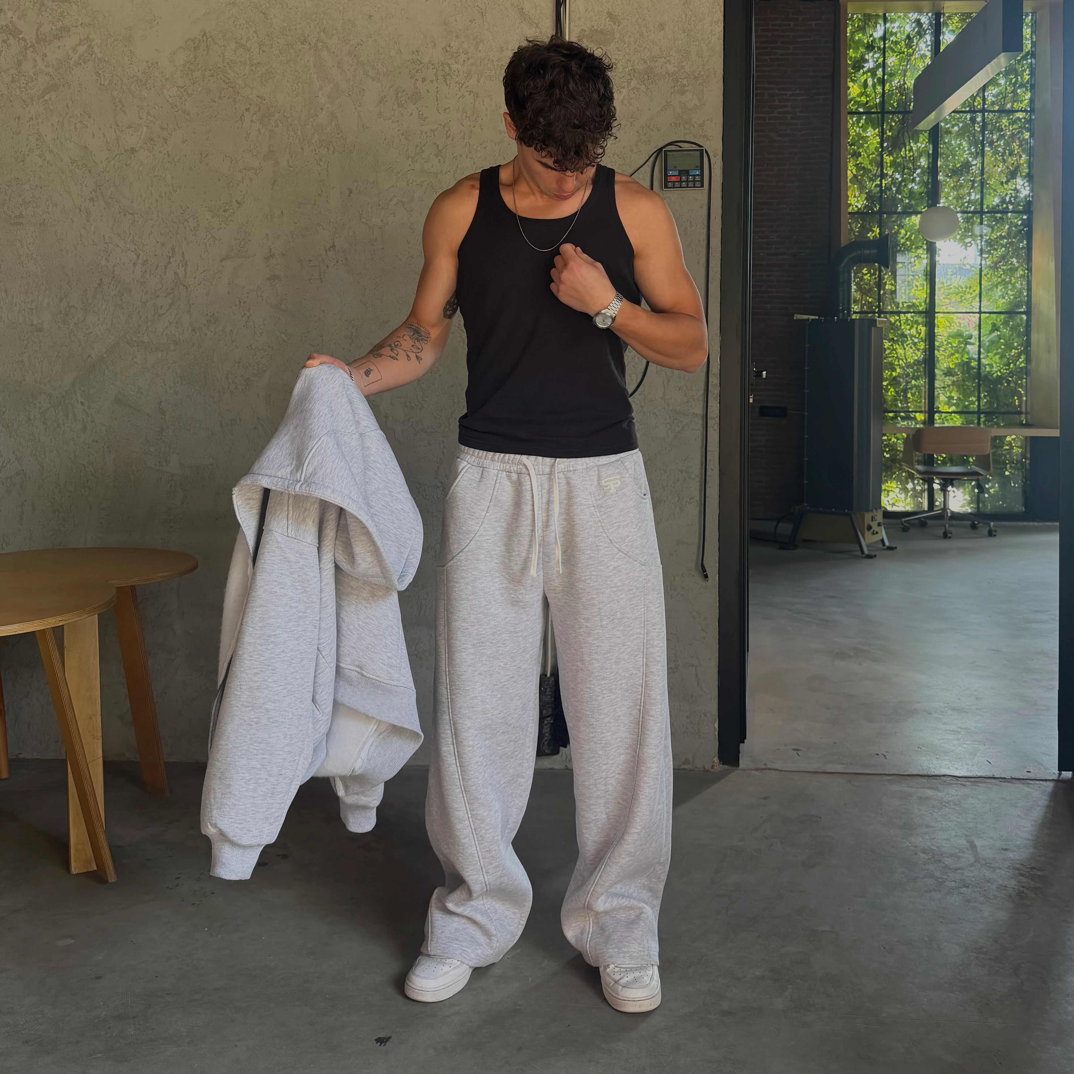 LINE GREY SWEATPANTS