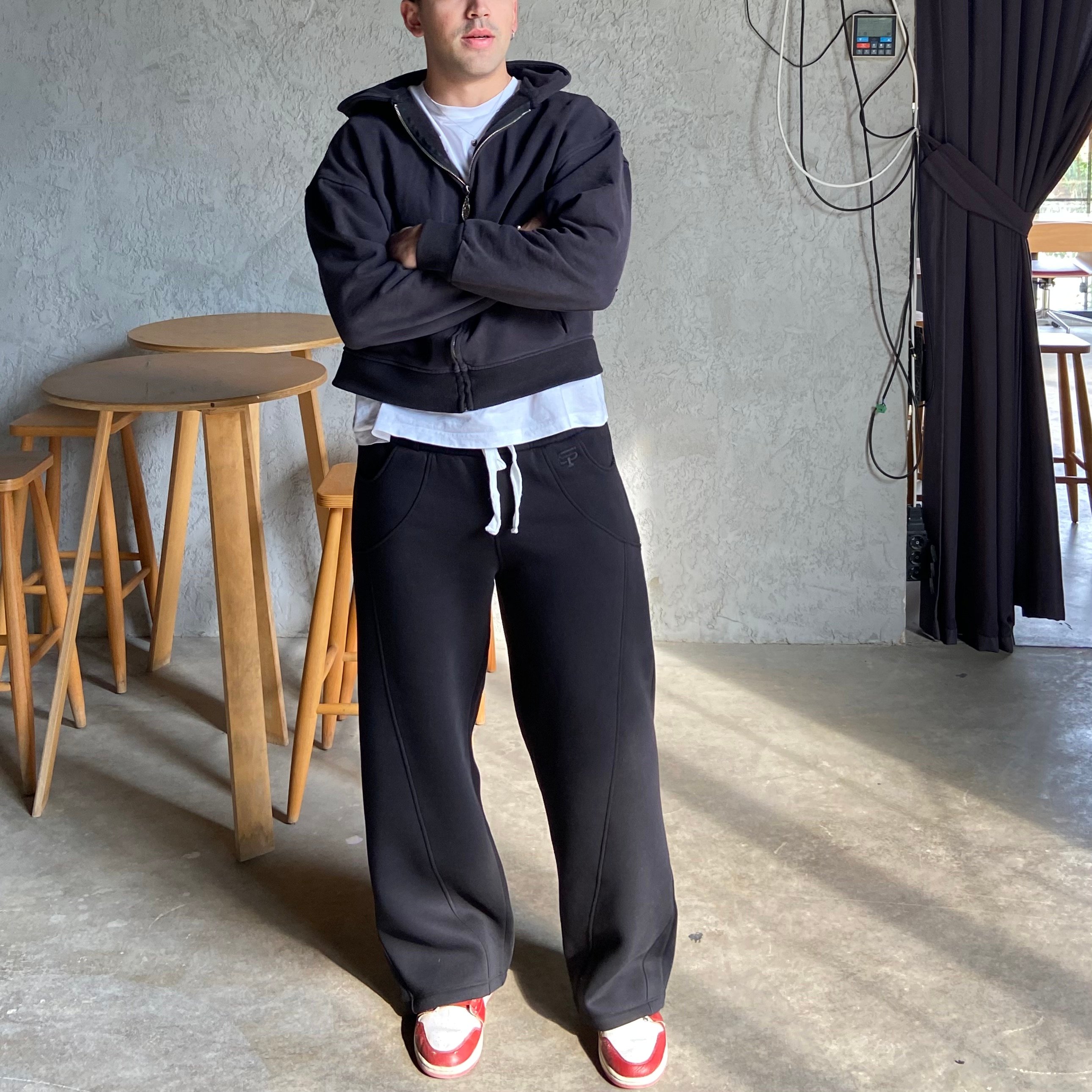 Details Black Sweatpants