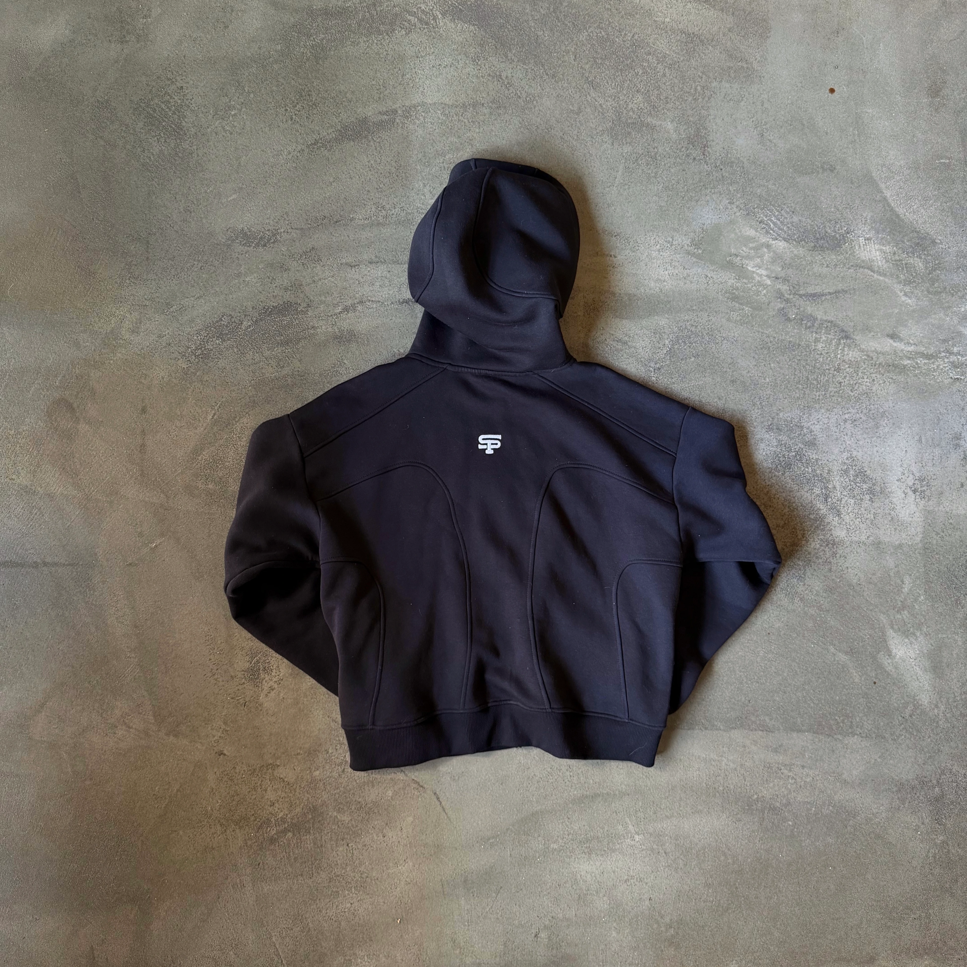 LINE BLACK ZIP-UP