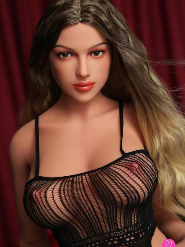 169 cm Süper Seksi Uzun Saçlı Bronz Ten Manken
