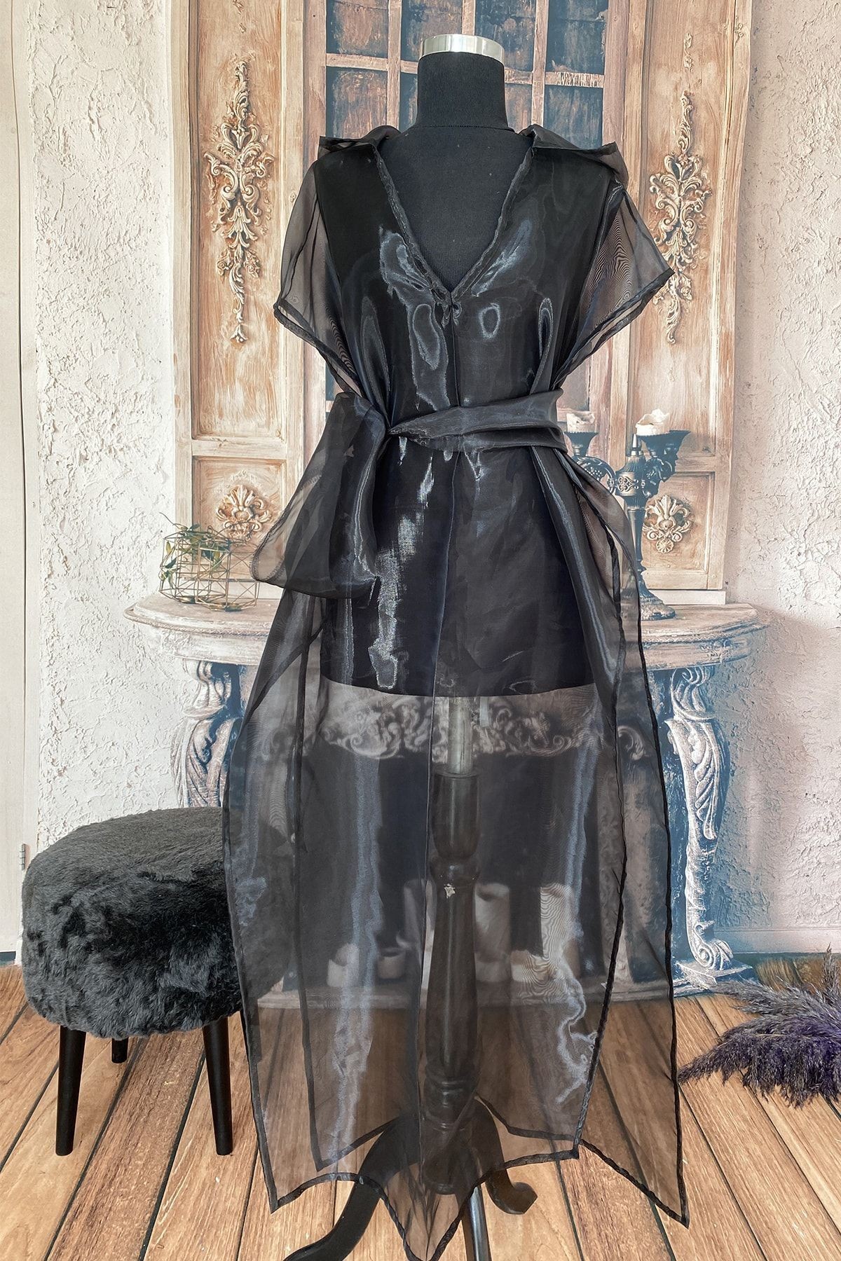 Organza-Tunika mit Kapuze und Gürtel für Damen - Schwarz