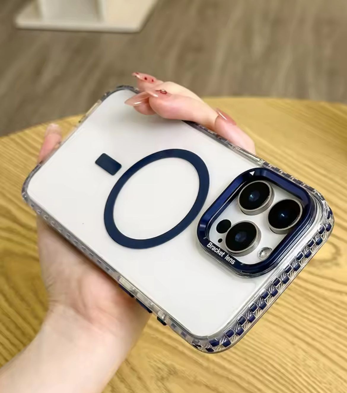 METAL LENS BRAKETLİ MAGSAFE SARJ ÖZELLİKLİ DAMALI RENKLİ KILIFLAR 