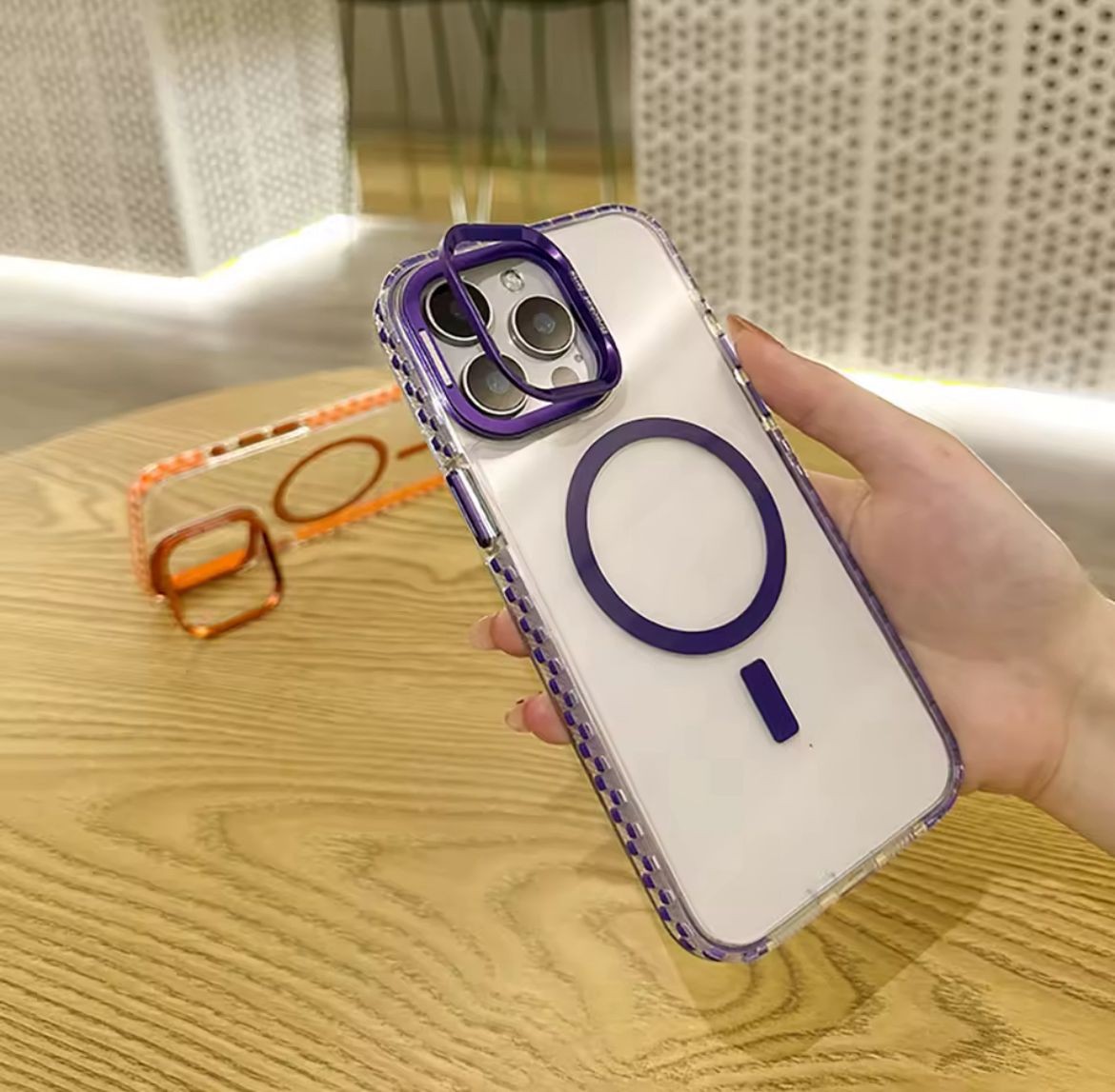 METAL LENS BRAKETLİ MAGSAFE SARJ ÖZELLİKLİ DAMALI RENKLİ KILIFLAR 