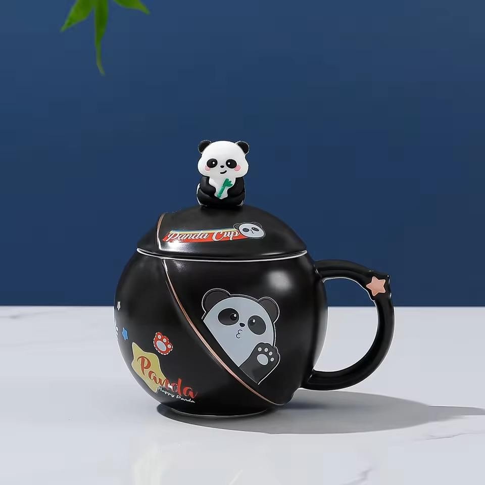 PANDA TASARIMLI KAPAKLI KAŞIKLI PORSELEN HEDİYELİK KUPA MUG 430 ML BARDAK 