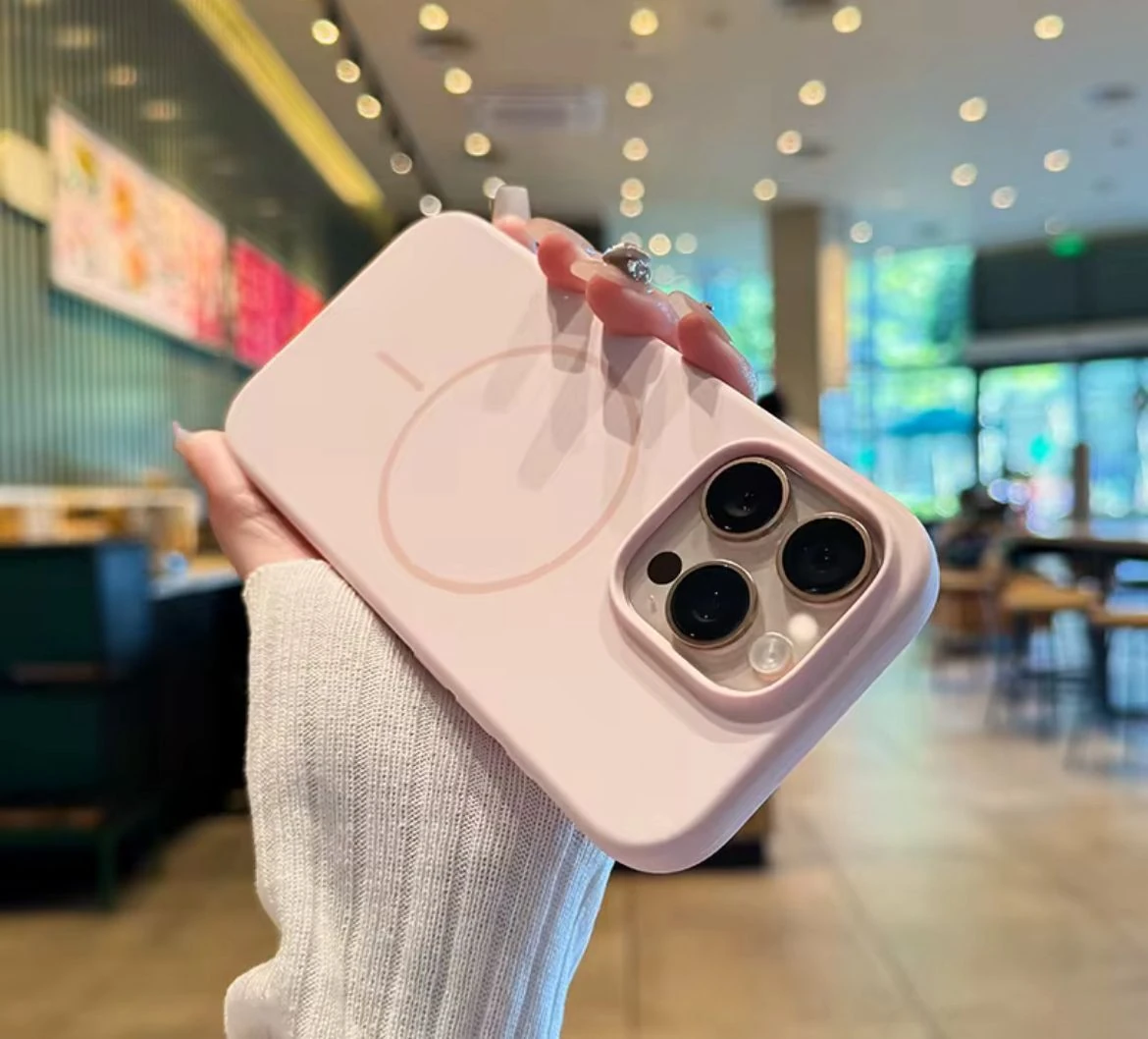 Deluxe Mat Silinebilir IC Magsafe Kamera Çıkıntılı Lansman Kılıflar 