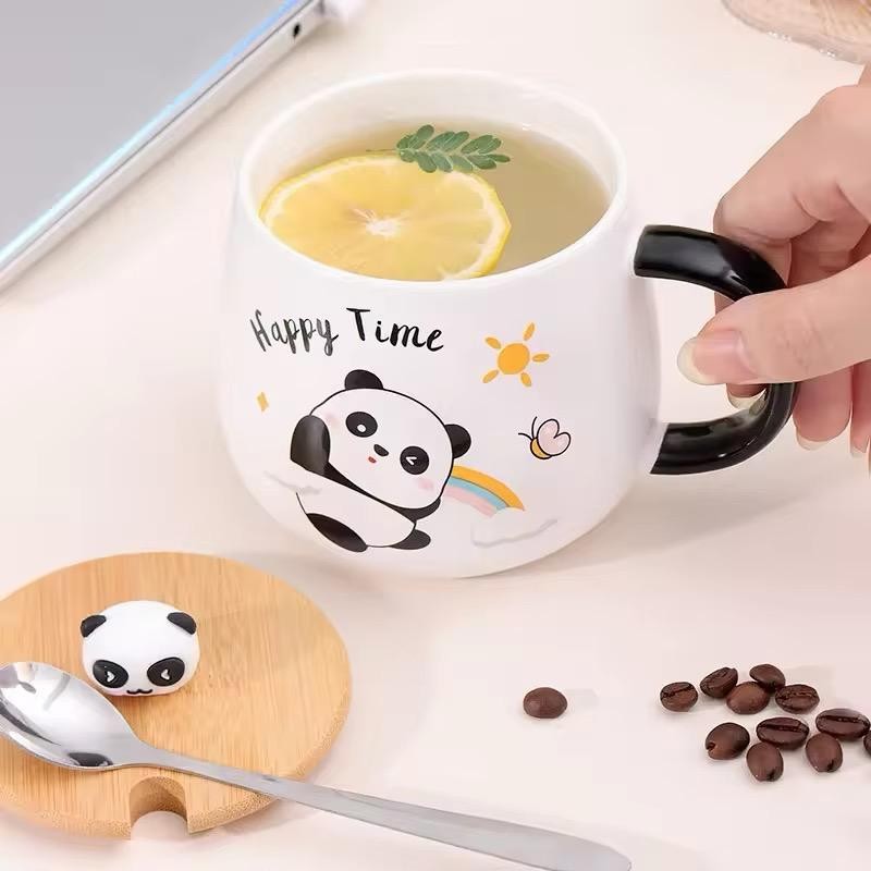PANDA TASARIMLI PORSELEN AHŞAP KAPAKLI KAŞIKLI HEDİYELİK KUPA MUG BARDAK 430 ML 