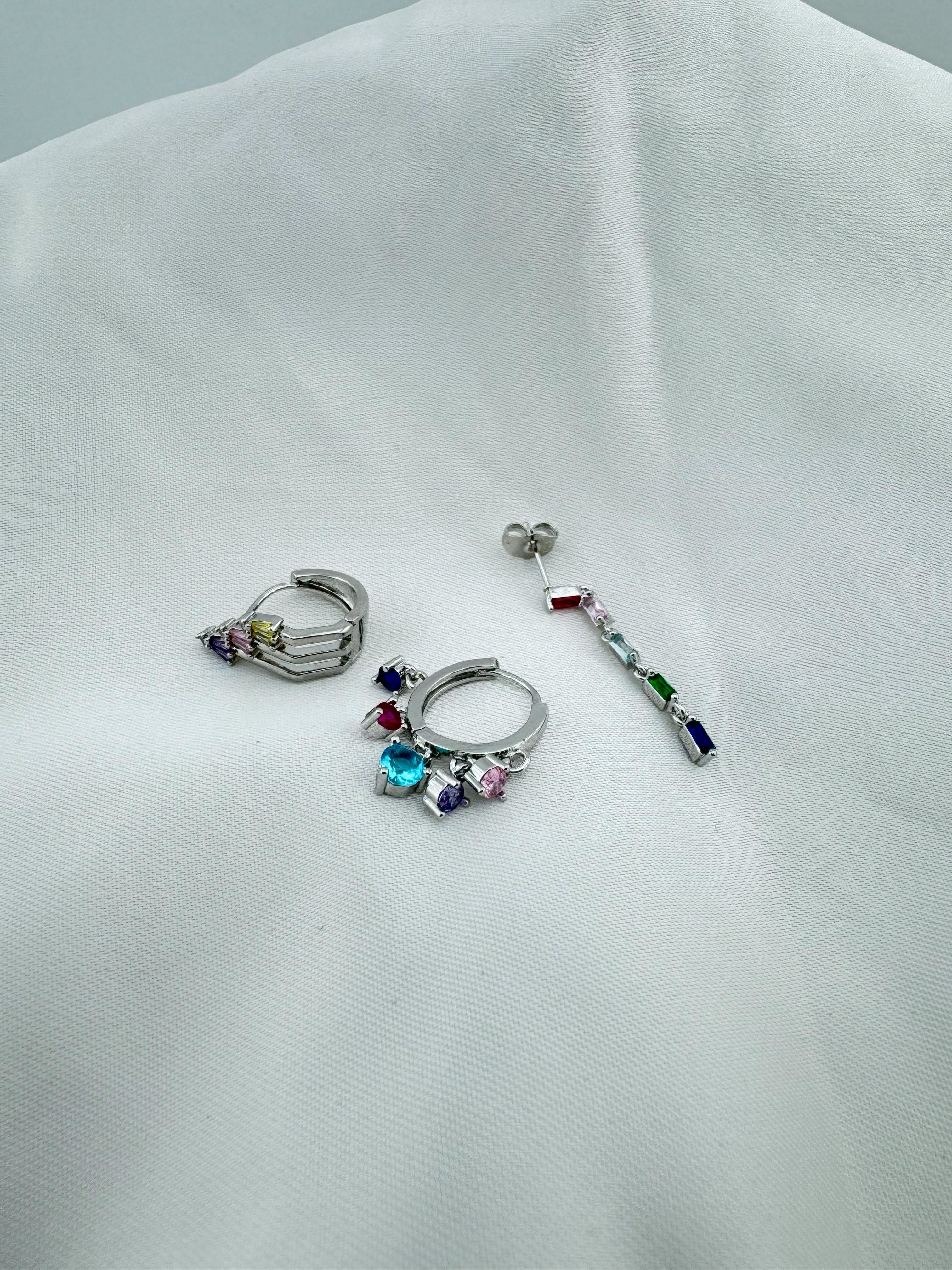 Gümüş Kaplama Zirkon Taşlı Çelik 3lü Küpe Seti