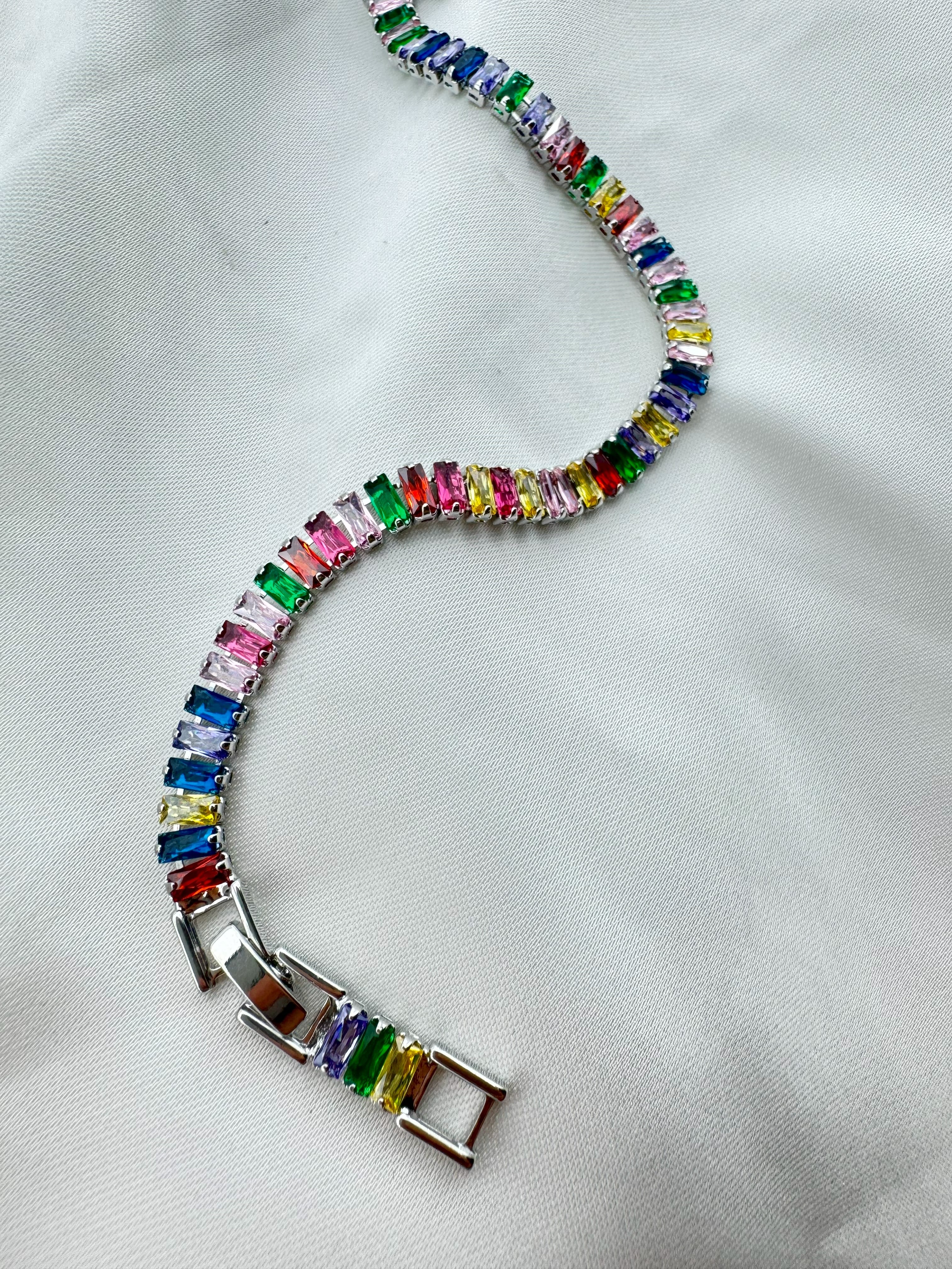 Gümüş Kaplama Çok Renkli Zirkon Taşlı Çelik Bileklik 