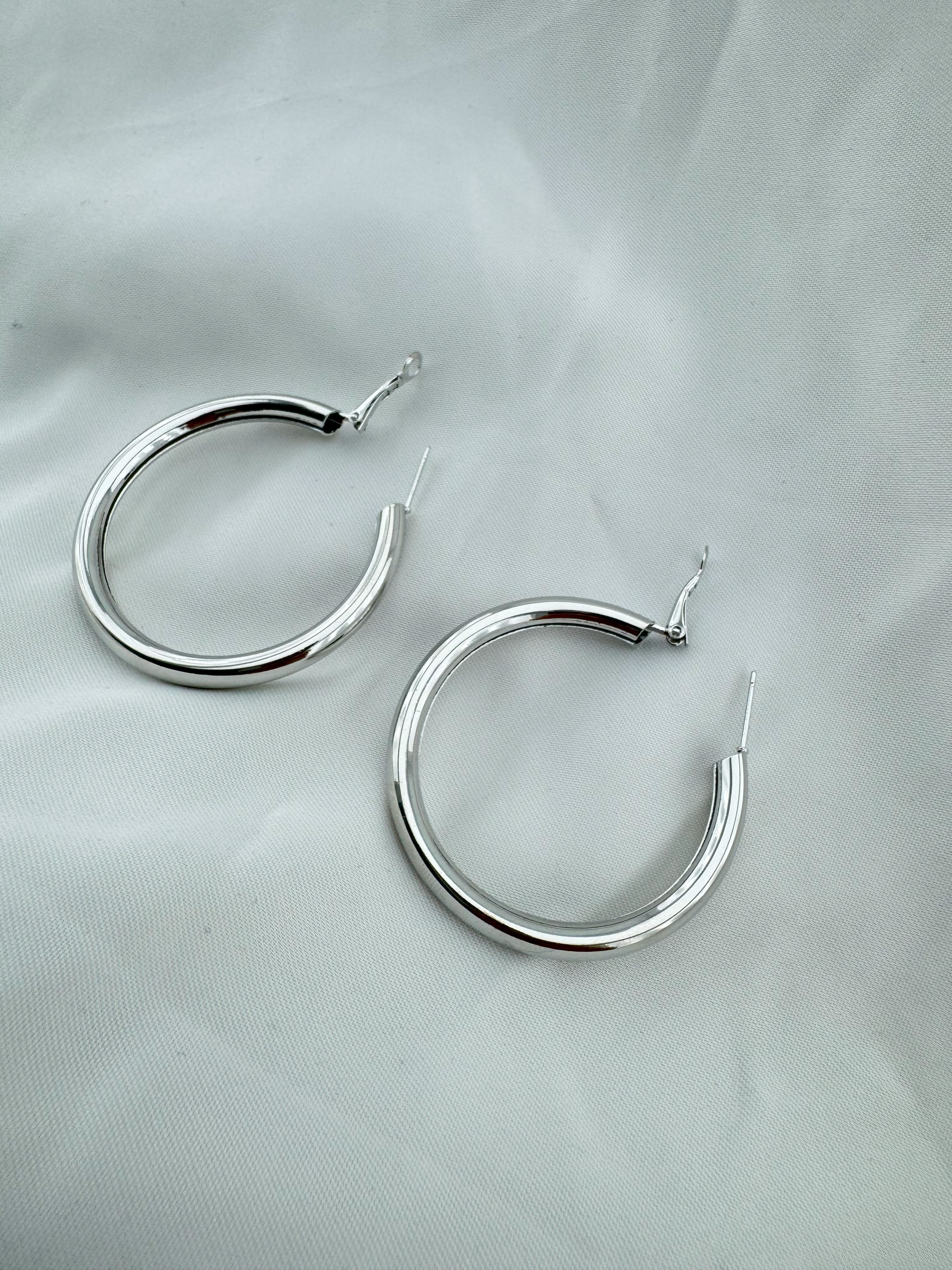 Gümüş Kaplama Halka Çelik Küpe