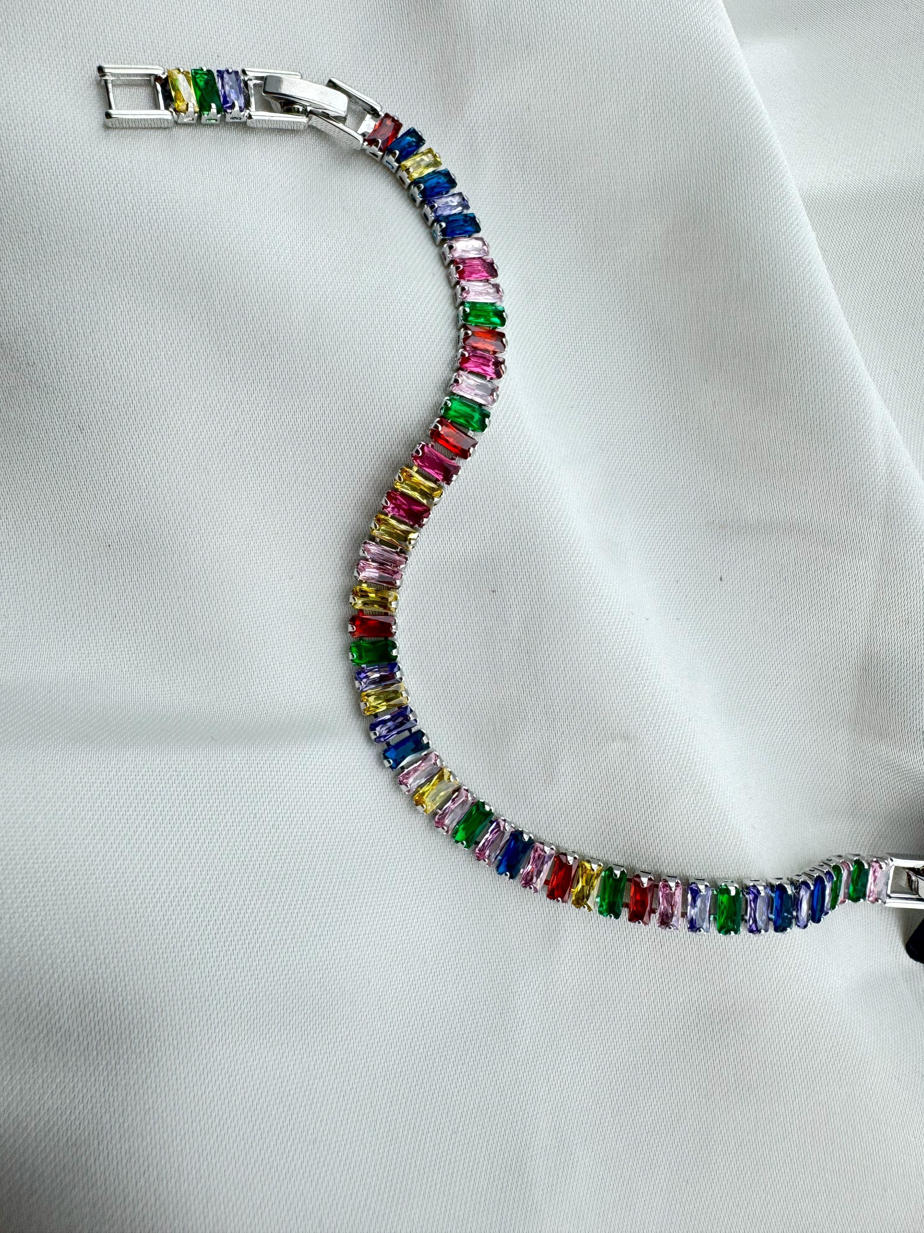 Gümüş Kaplama Çok Renkli Zirkon Taşlı Çelik Bileklik 