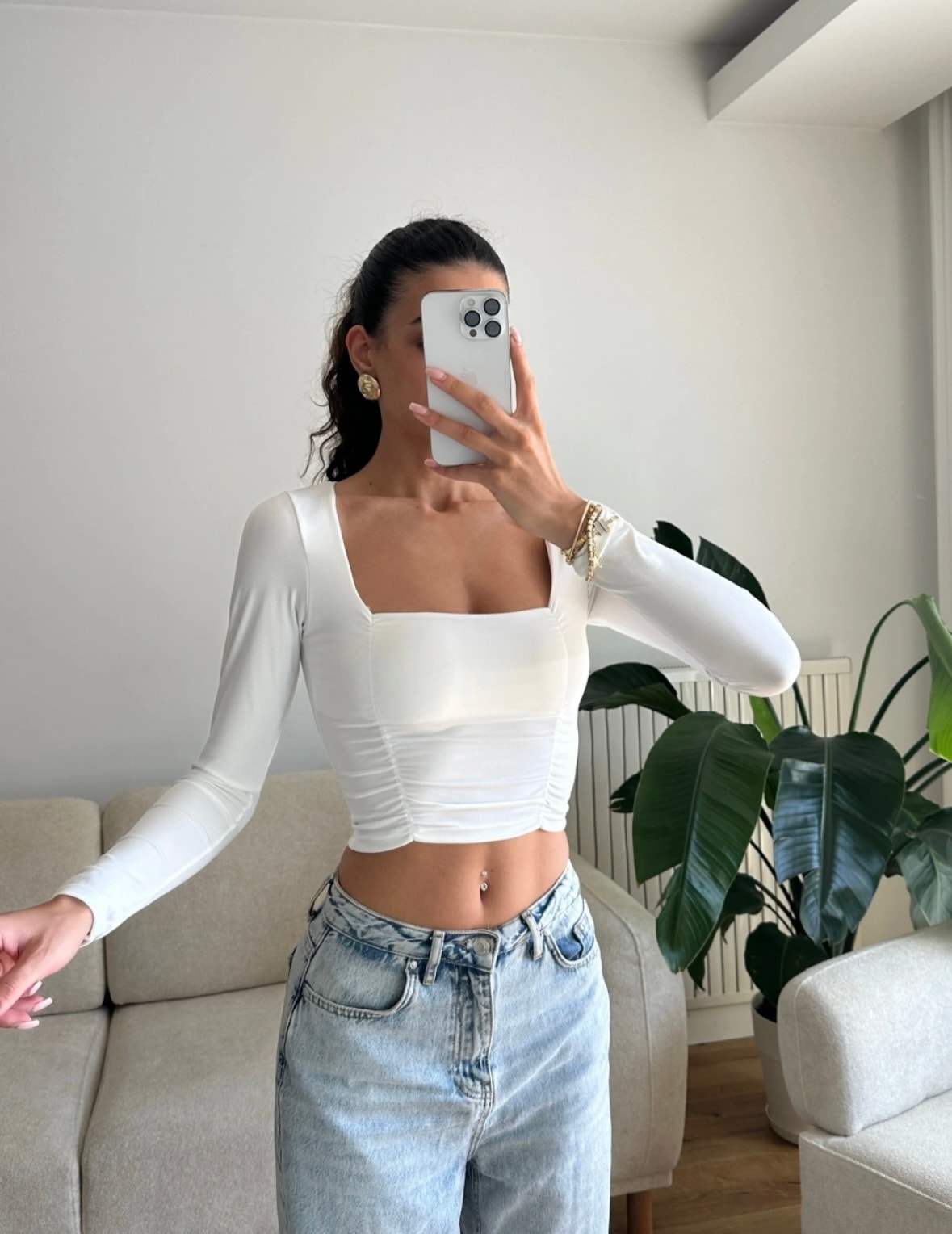 Kare Yaka Beyaz Crop Bluz