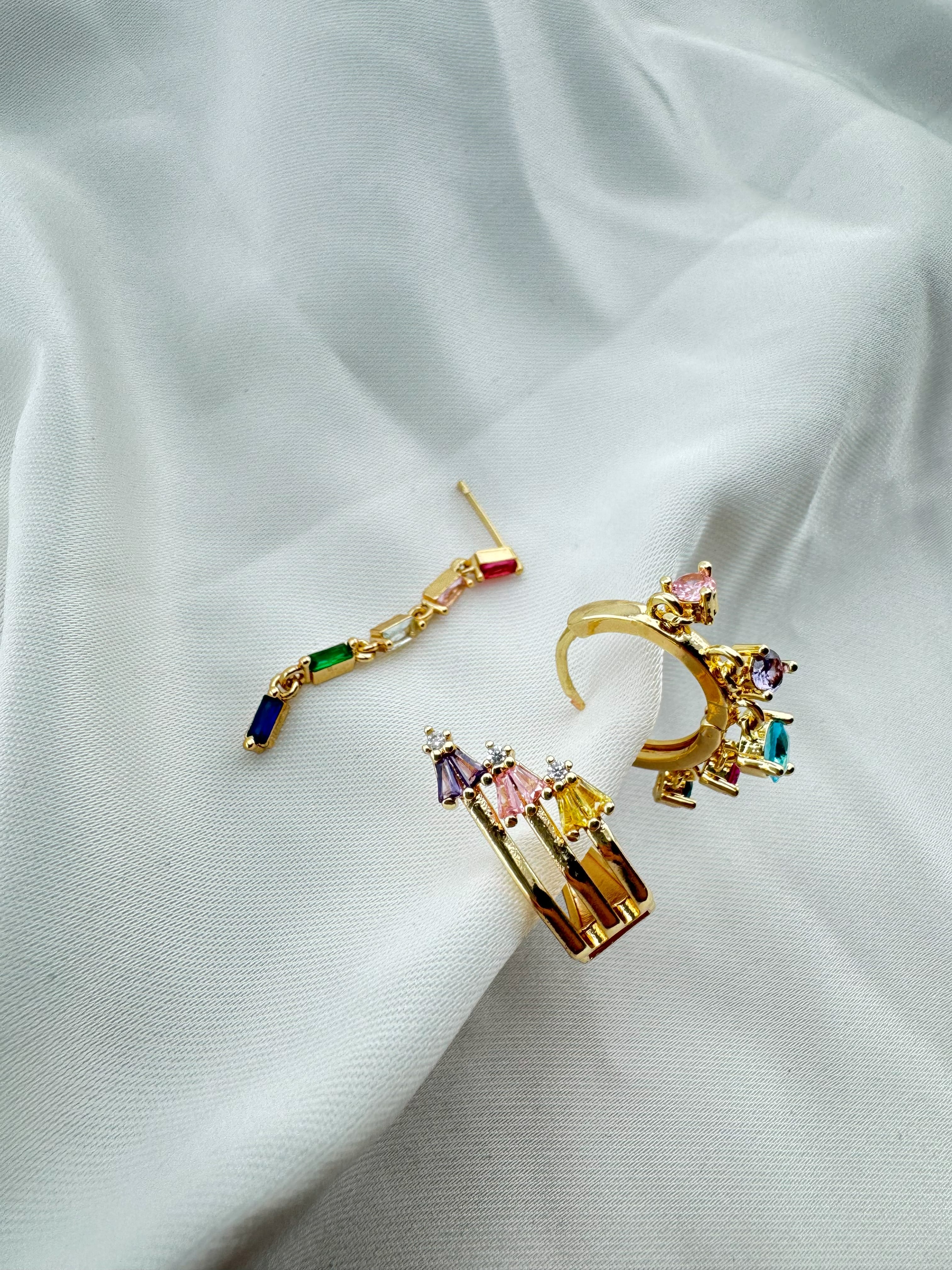 Altın Kaplama Zirkon Taşlı Çelik 3lü Küpe Seti