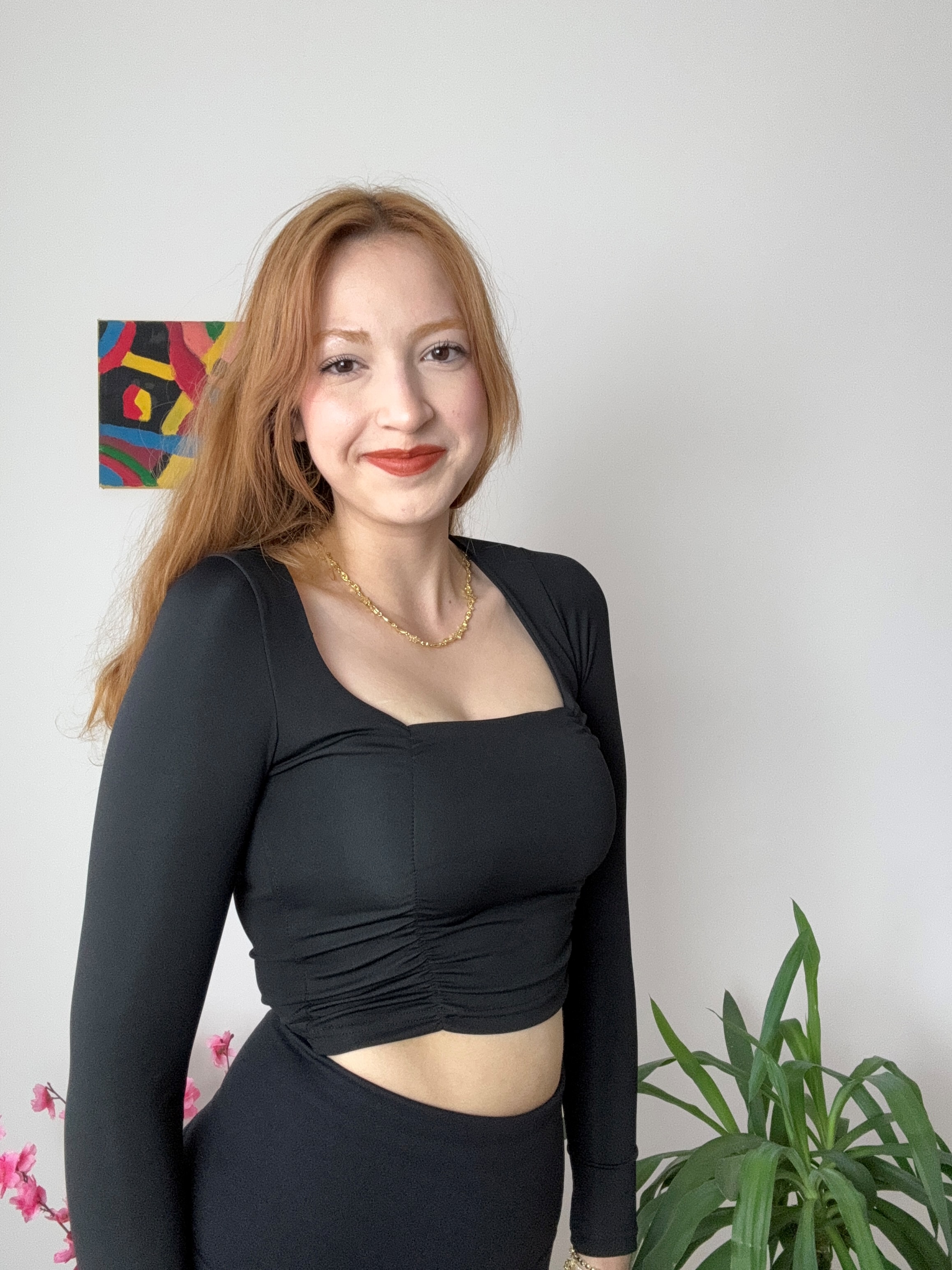 Kare Yaka Siyah Crop Bluz