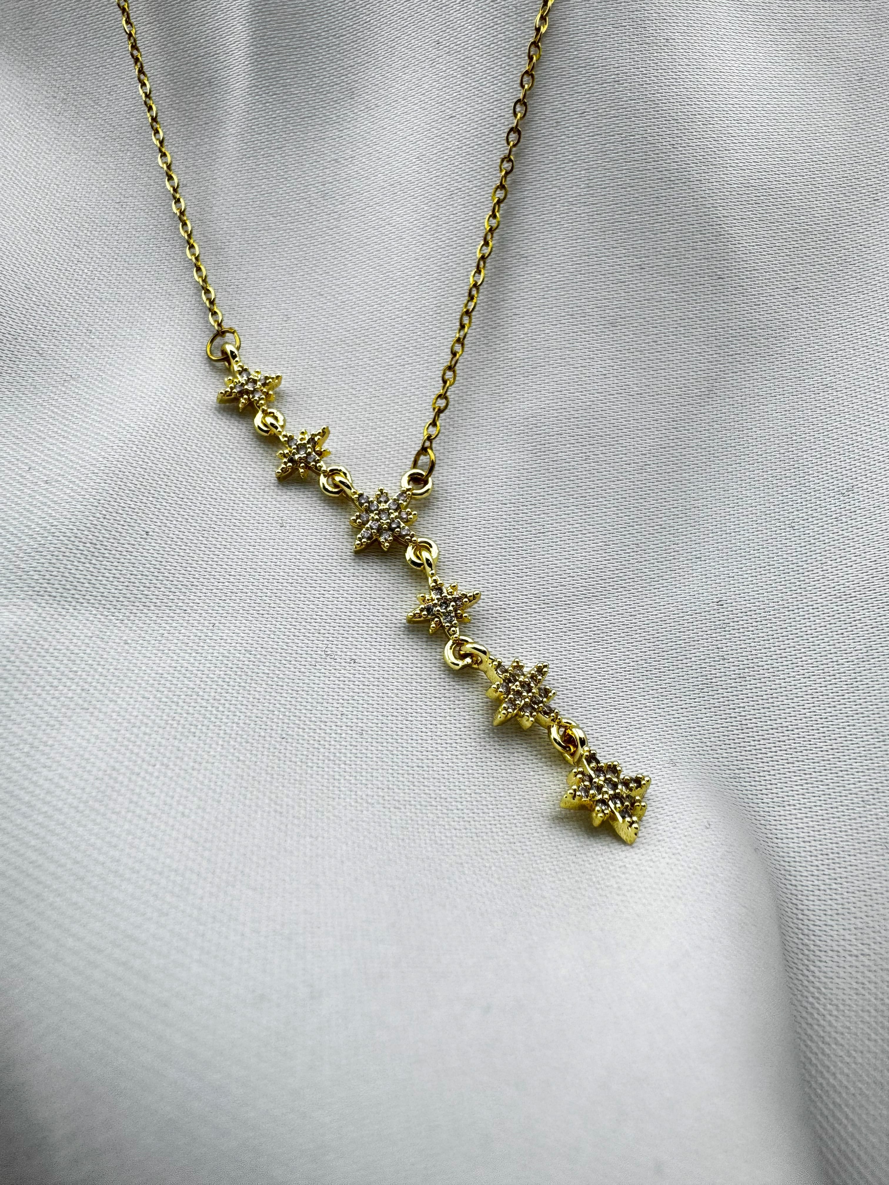 Altın Kaplama Yapay Taşlı Yıldızlı Çelik Y Kolye