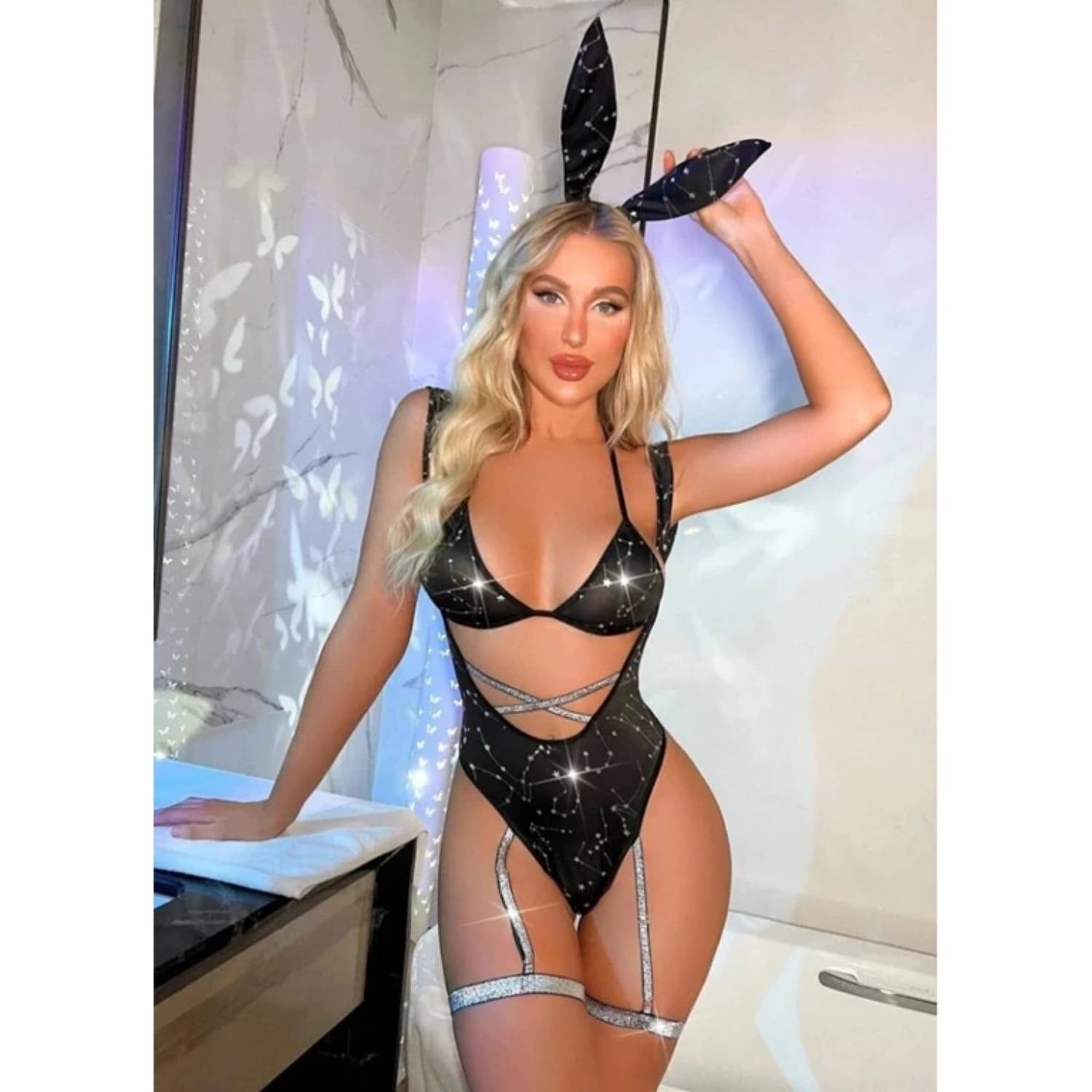 Sens Fantezi İç Giyim Parlak Elmas Taşlı Seksi Bodysuit Sütyenli Bunny Tavşan Kostümü - 8426