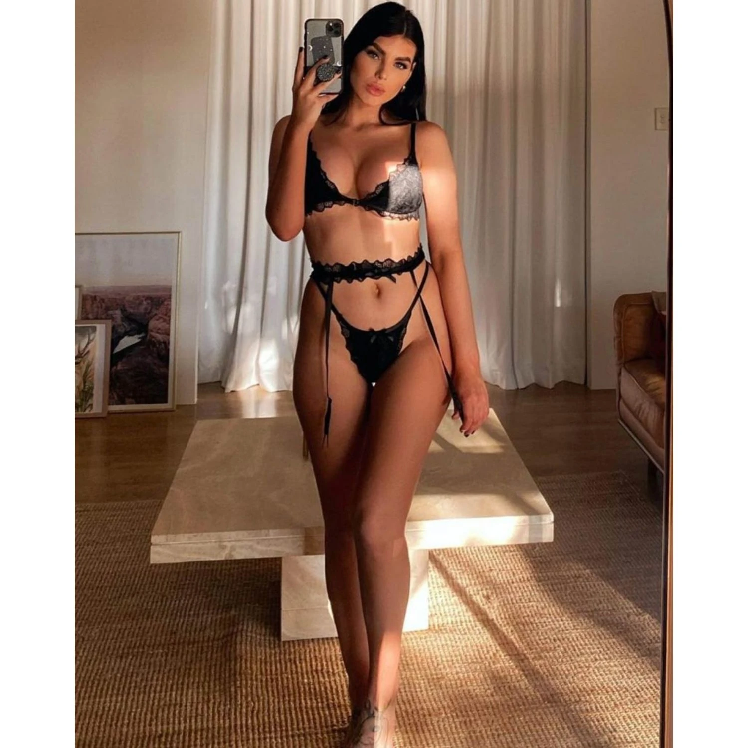 Sens Fantezi İç Giyim Dantel Sütyen Külot Erotik Jartiyer Set Seksi Alt Üst Takım Siyah - 2660