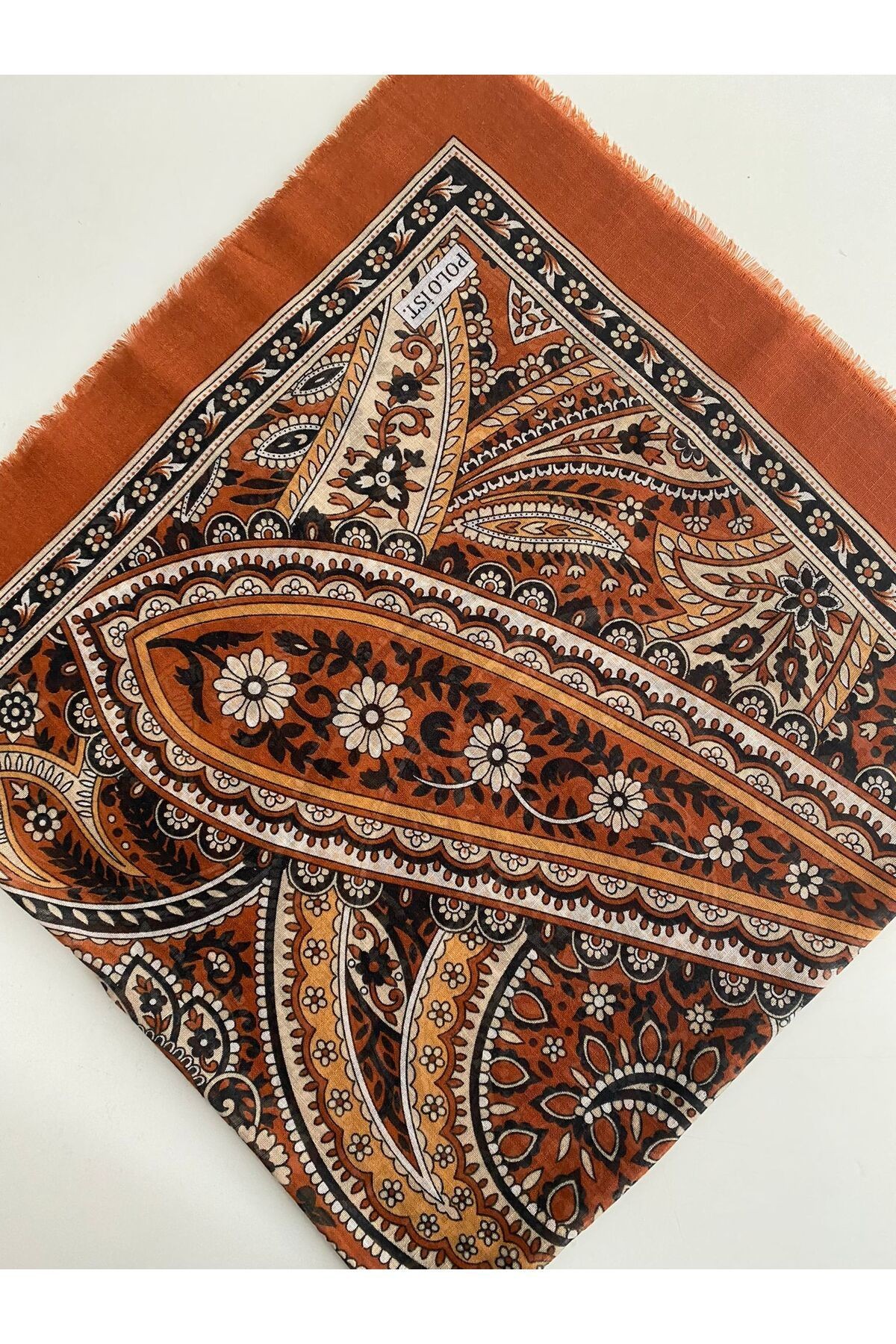 Otantik Desen Tülbent Yazma - taba