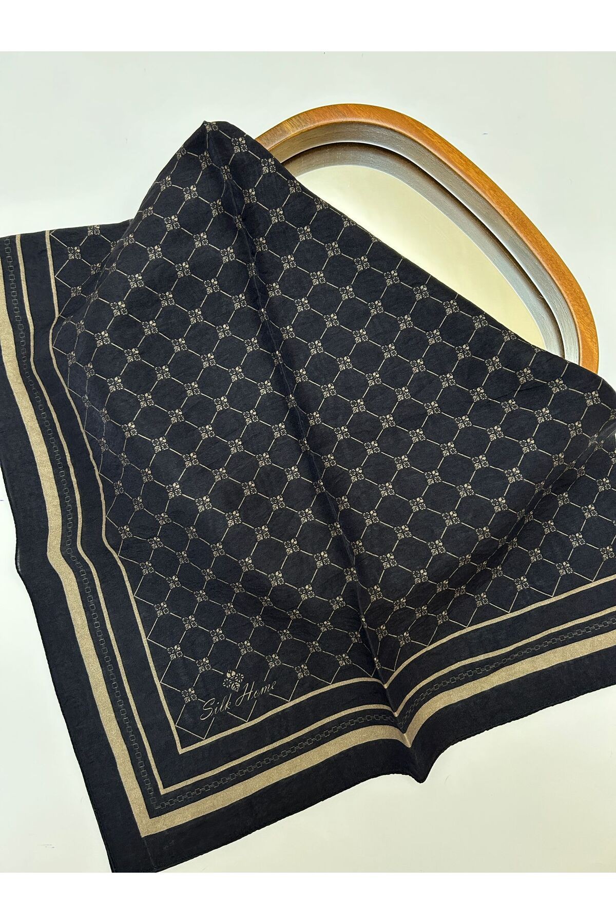 Monogram Desen Olinda Eşarp - koyu kahve