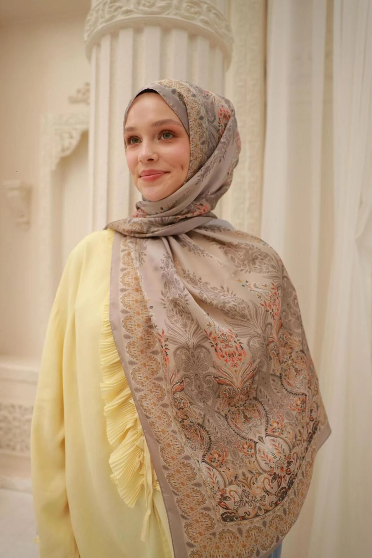 Etnik Desen Velina Şal - bej