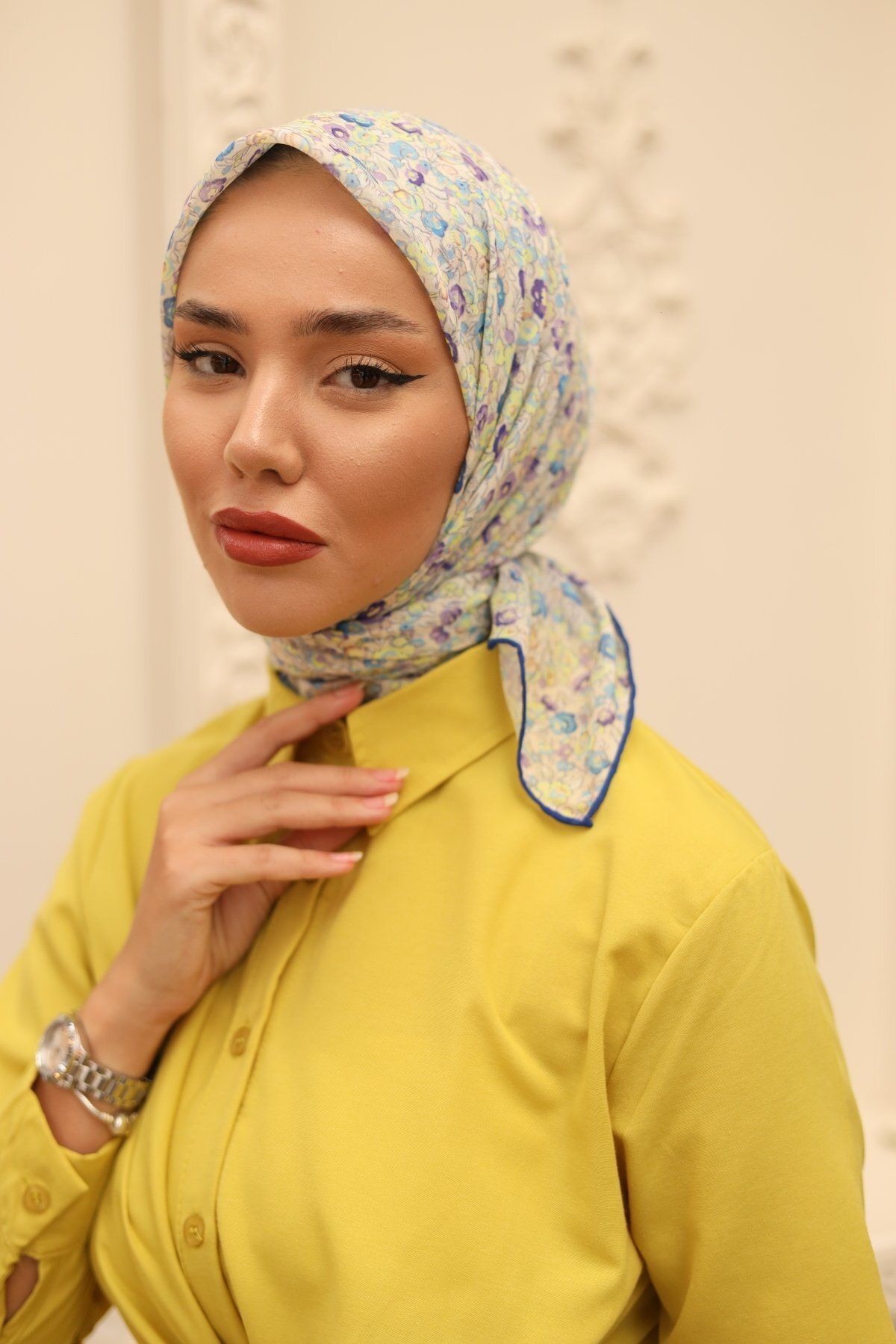 Karanfil Desen Soft Pamuk Eşarp
