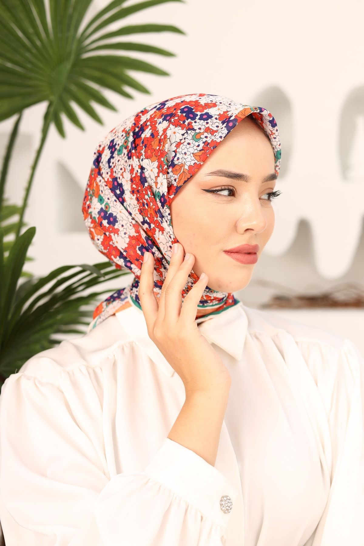 Bahçe Desen Soft Pamuk Eşarp