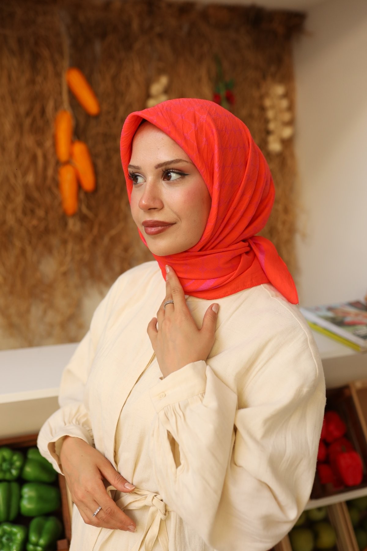 Monogram Desen Olinda Eşarp - mercan