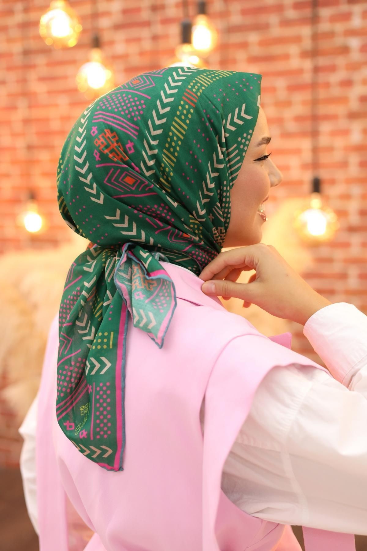 Metrik Desen Soft Pamuk Eşarp - yeşil&pembe
