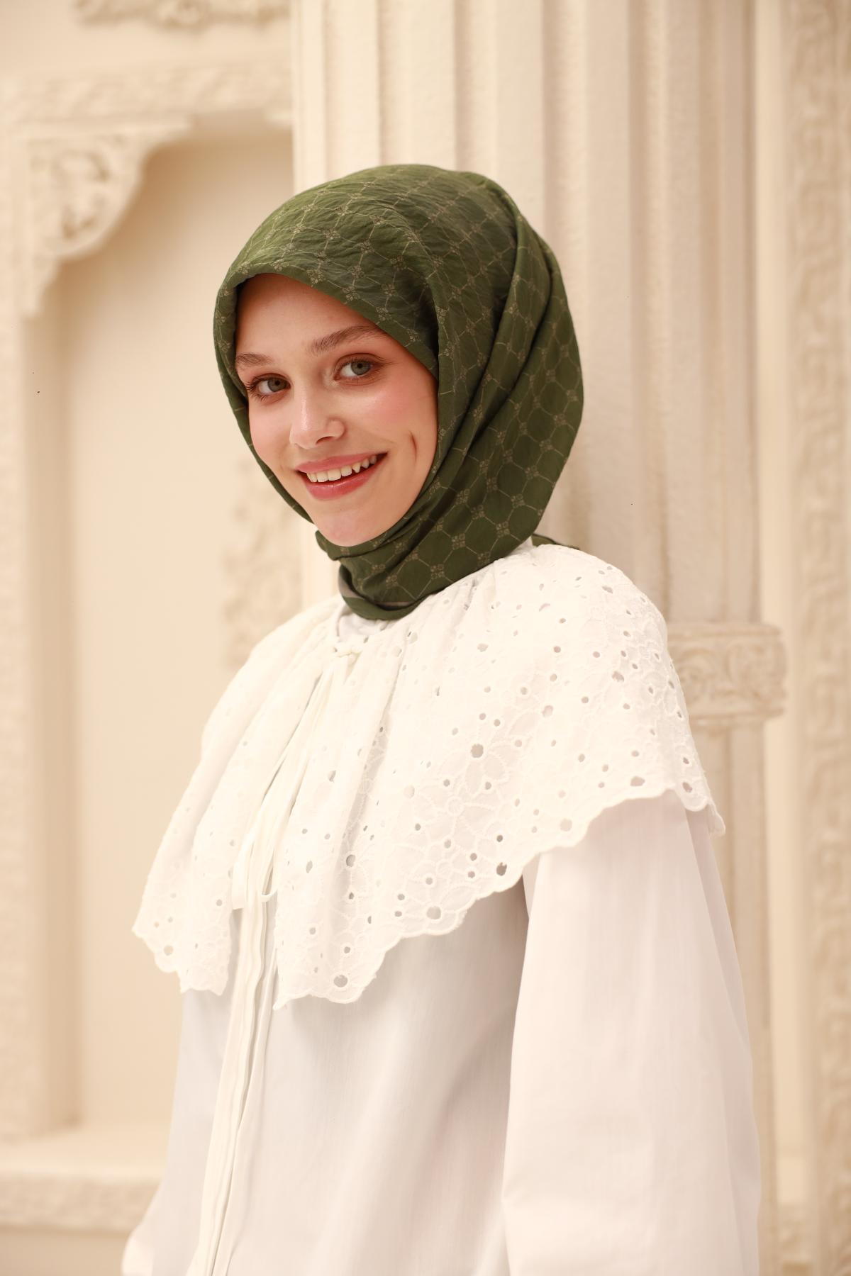 Monogram Desen Olinda Eşarp