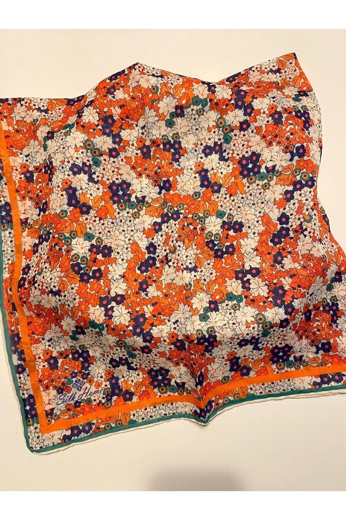 Bahçe Desen Soft Pamuk Eşarp
