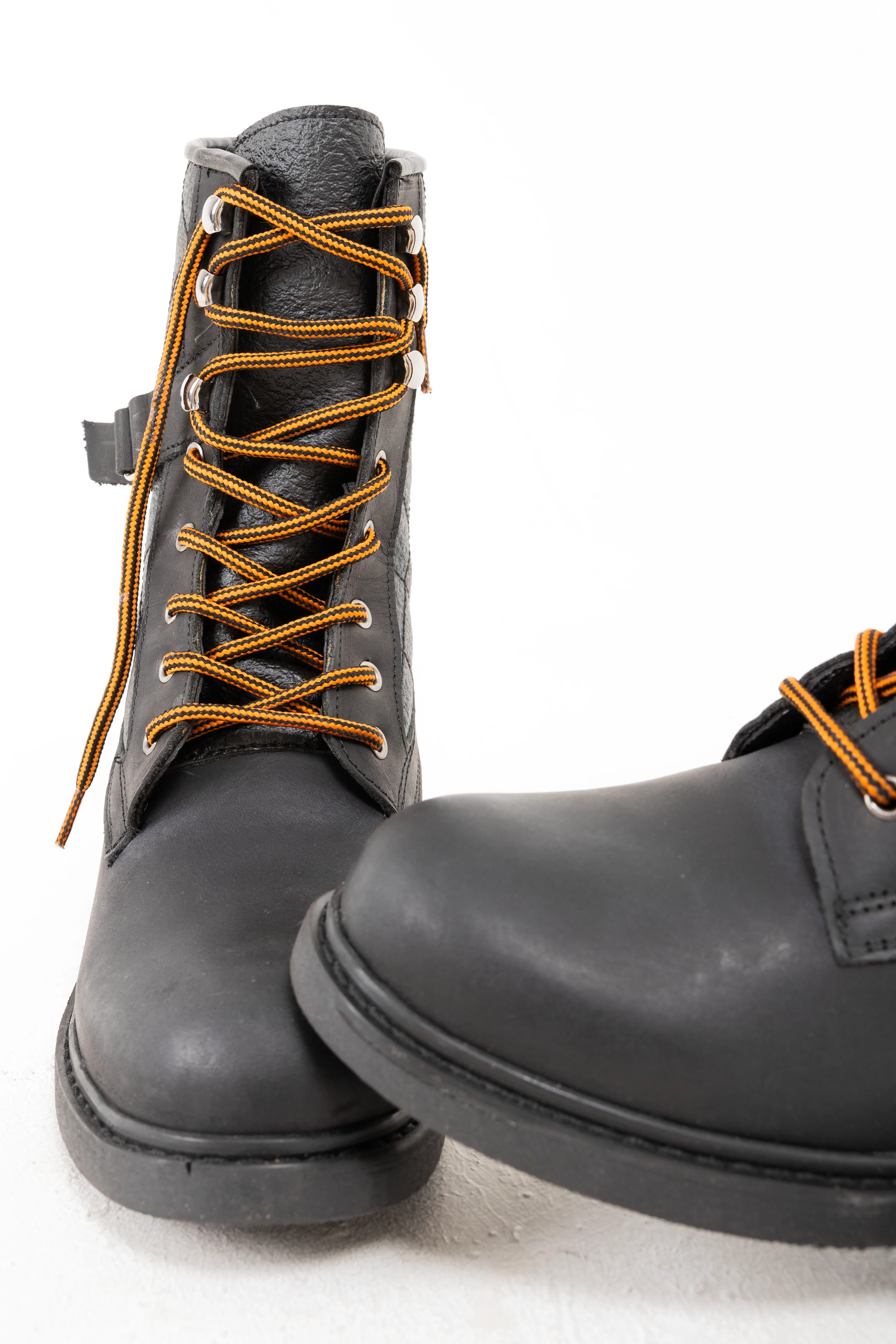 Riccardo Colli Kadın Bot siyah