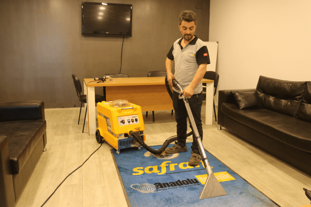 Safran Anafor 12/17 PRO Halı ve Koltuk Yıkama Makinası
