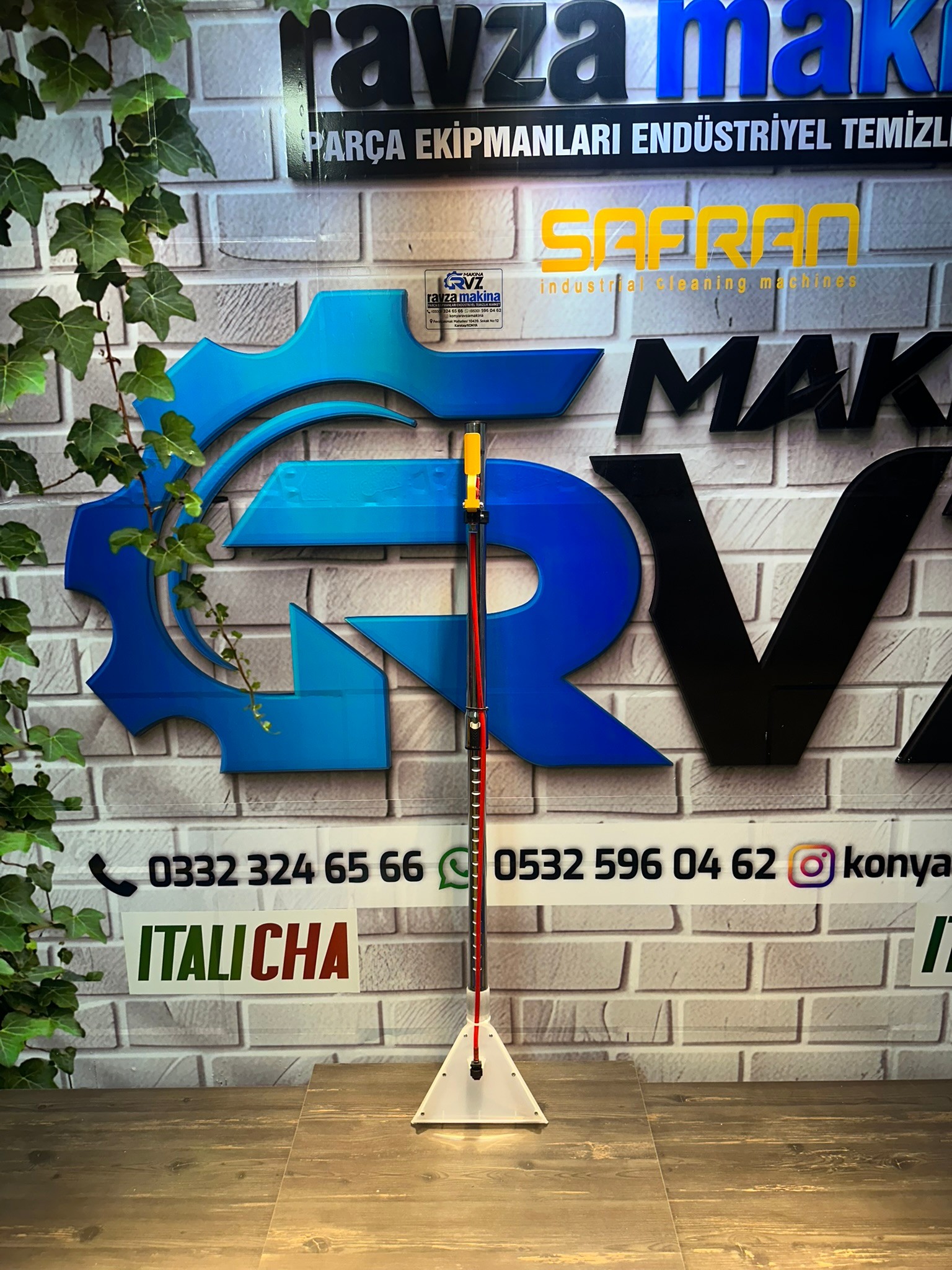 Rvz Karcher Puzzi 8/1 - 10/1  Uyumlu Teleskopik Şeffaf Halı Aparatı