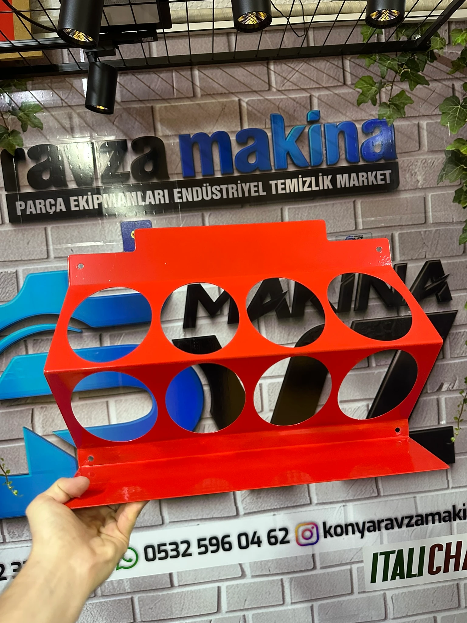 Rvz Pasta - Cila Şişe Aparatı / Oto Detay Düzenleyici - Kırmızı Renk