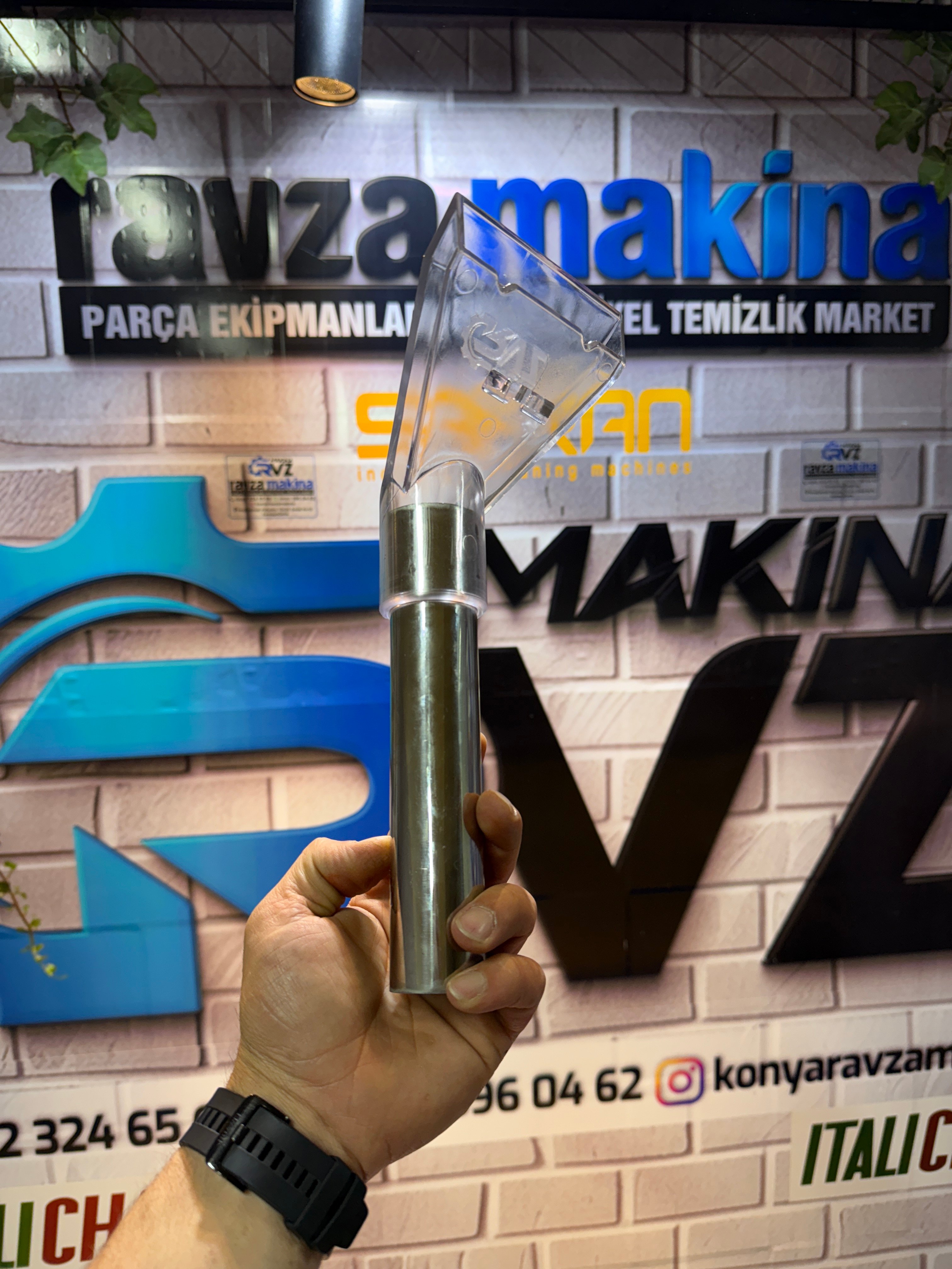 Rvz Safran / Anafor / Star / Fantom / Çözüm ve Vantos Uyumlu Şeffaf Mika Tetiksiz Koltuk Aparatı