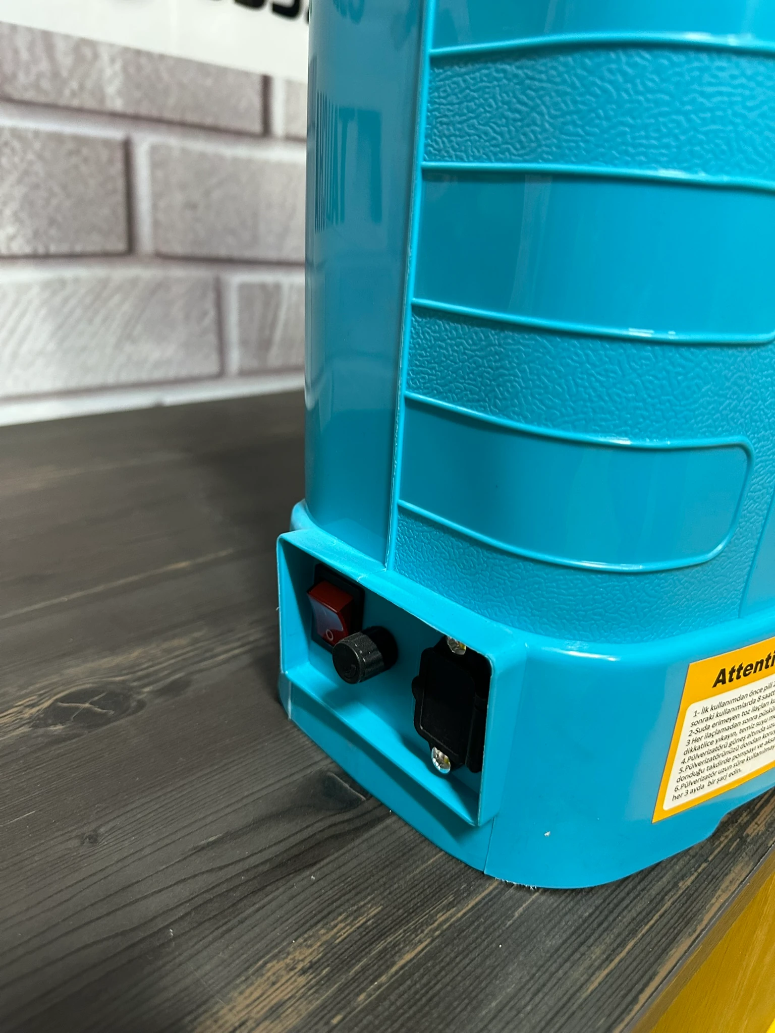 Rvz 16 Lt Şarjlı Sıvı Püskürtme Pompası + Hortum & Tetik Set Halinde