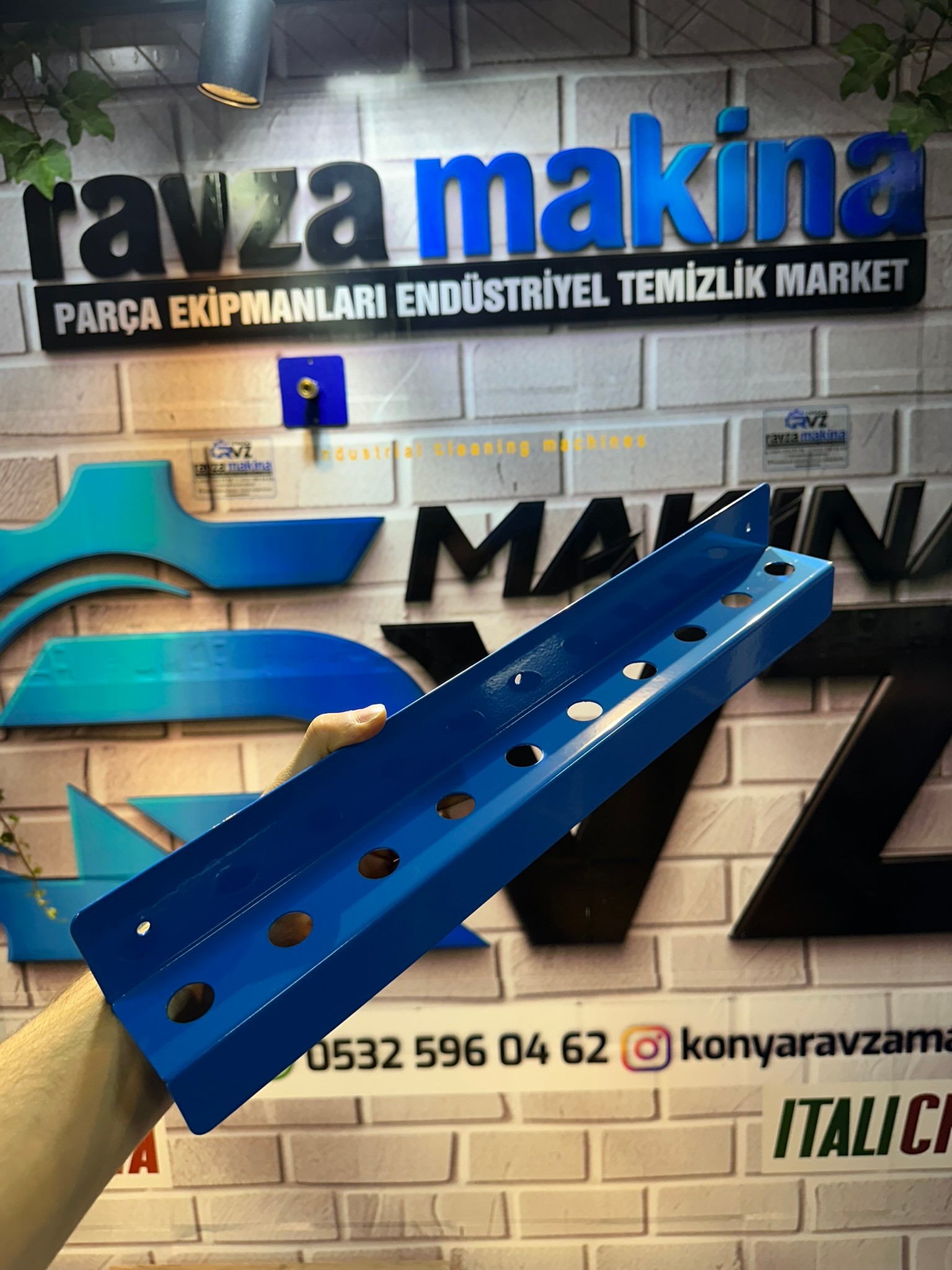 Rvz 3'lü Premium Askılık Set / Oto Detay Düzenleyici