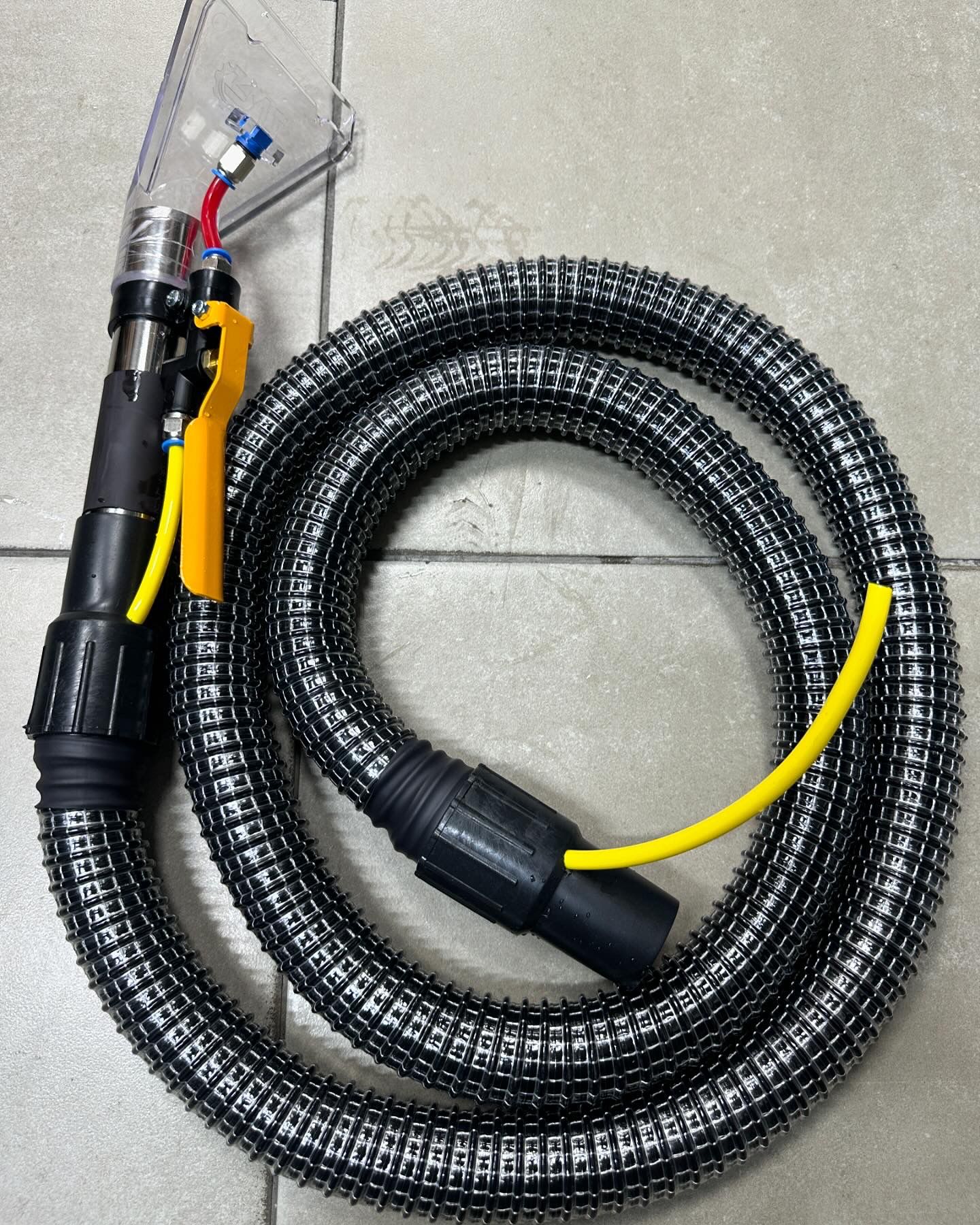 Rvz Tek Motorlu Sıcak Sulu Koltuk ve Halı Yıkama Makinesi