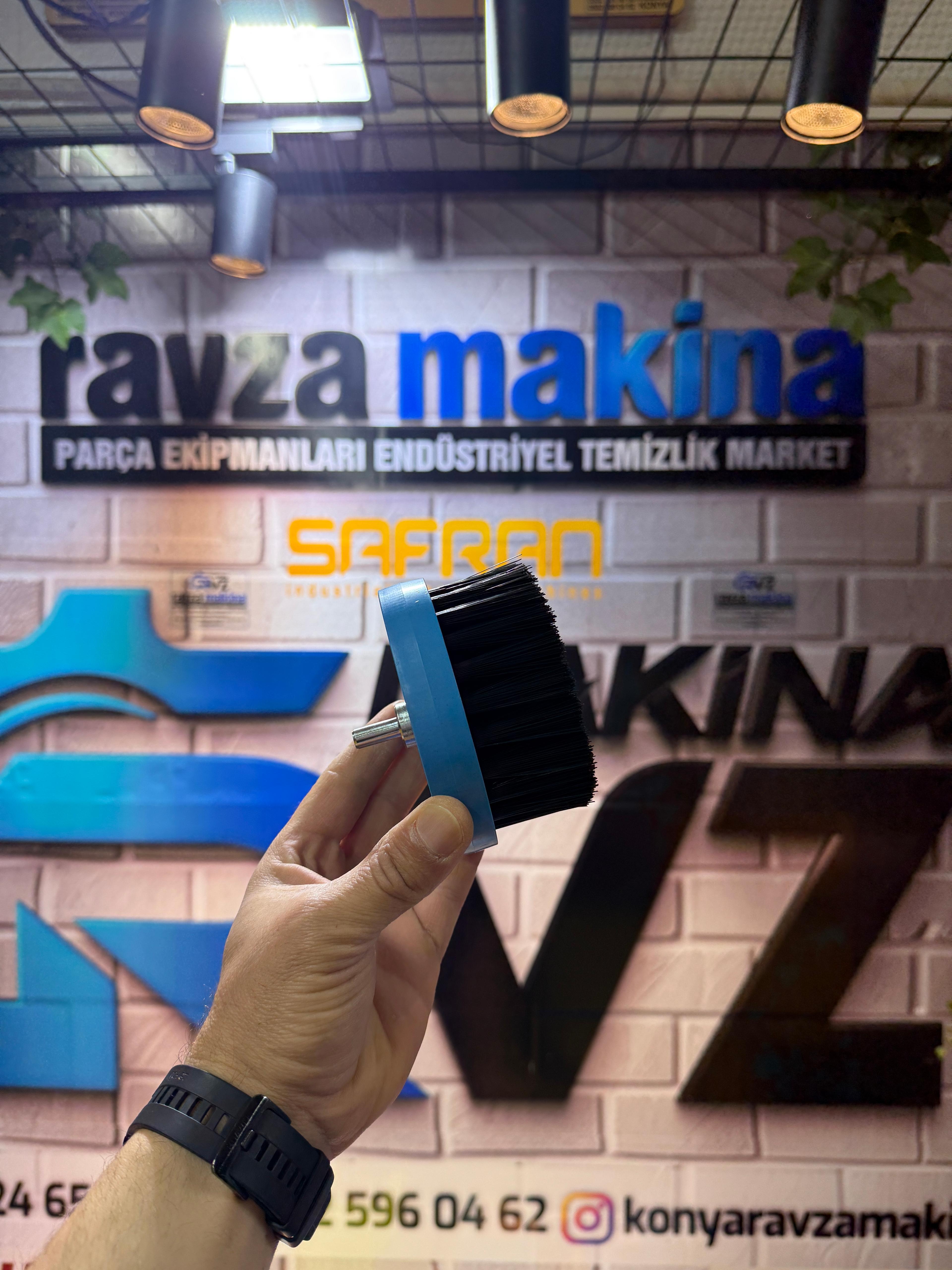 Rvz Koltuk Yıkama Fırçası Yumuşak Kıl ve Matkap Aparatı 